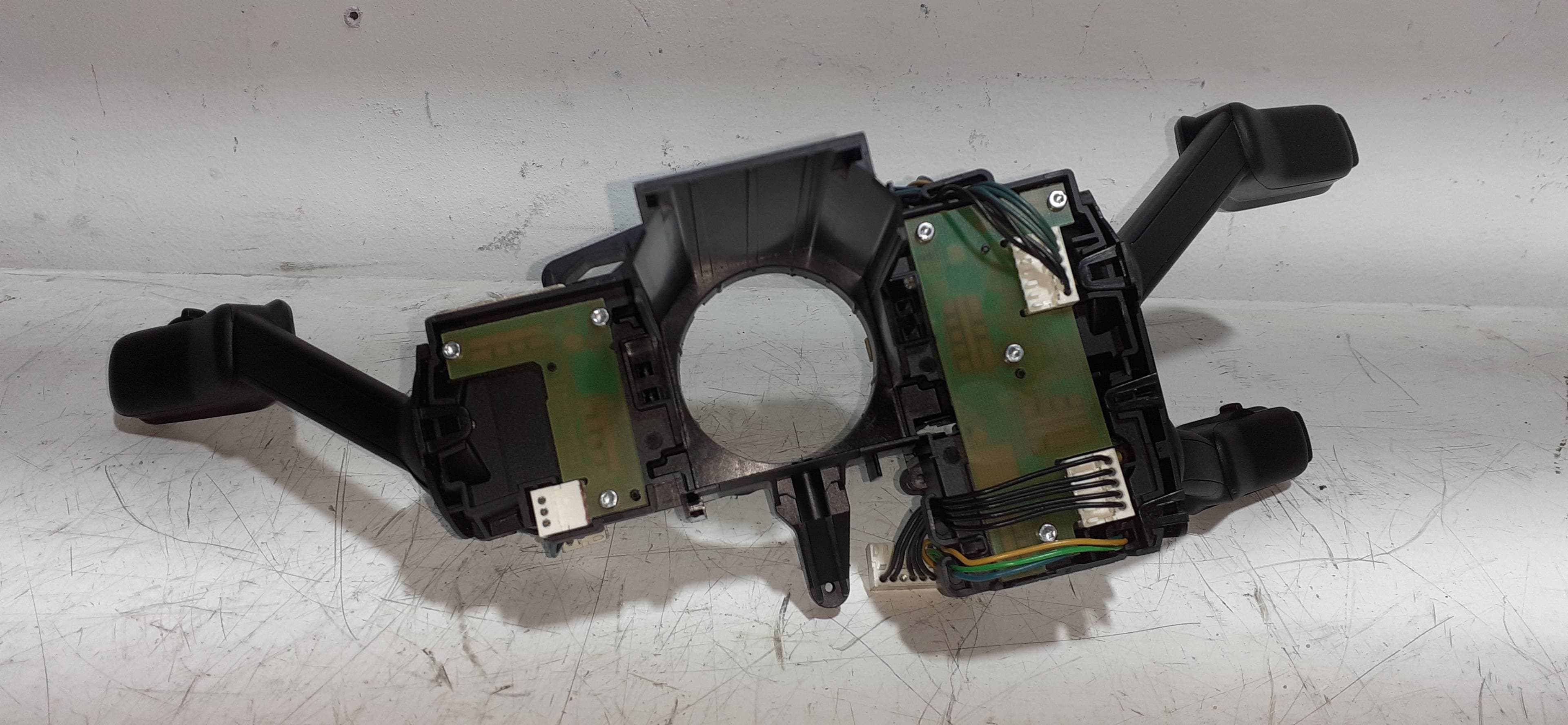 Mando multifuncion SEAT LEON (5F1) 4