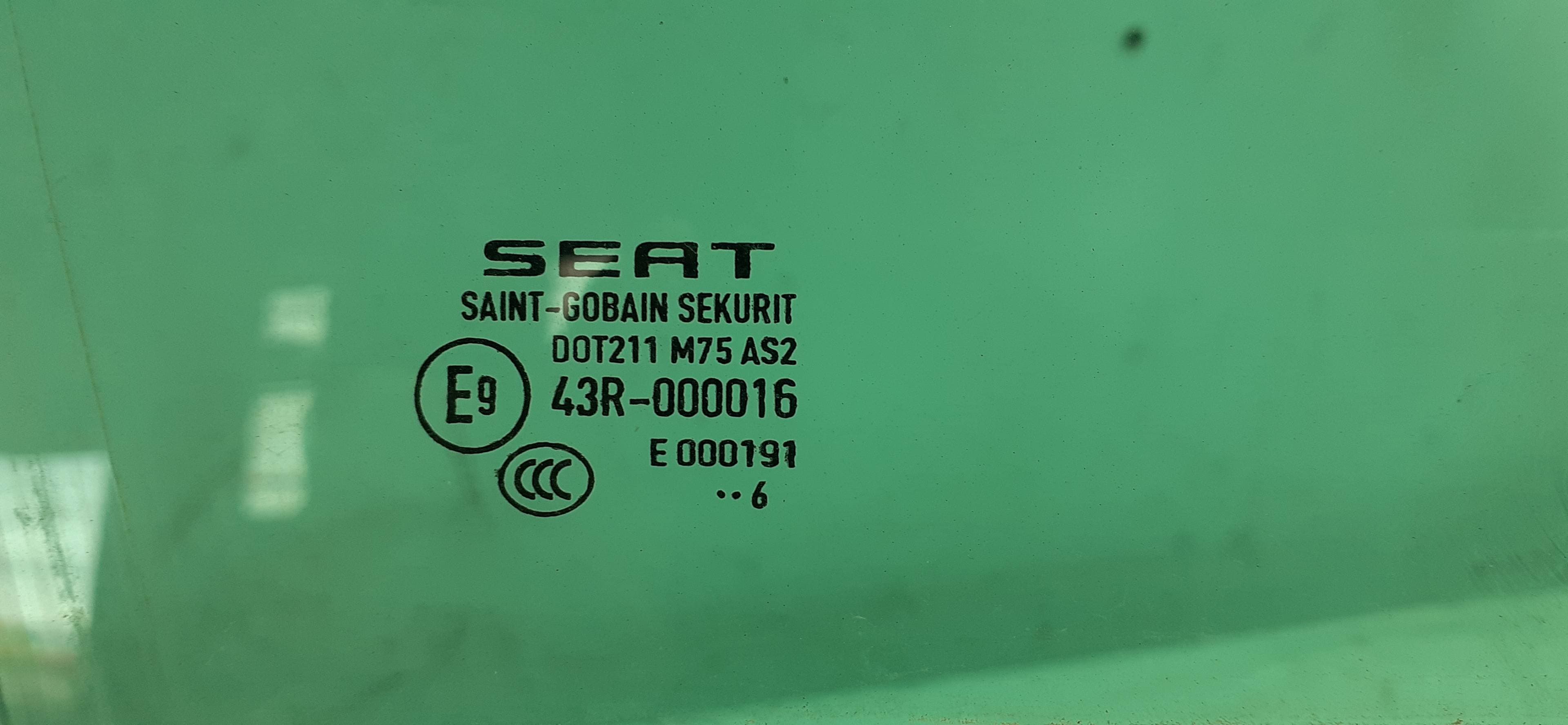 Luna delantera derecha SEAT LEON (5F1) 2