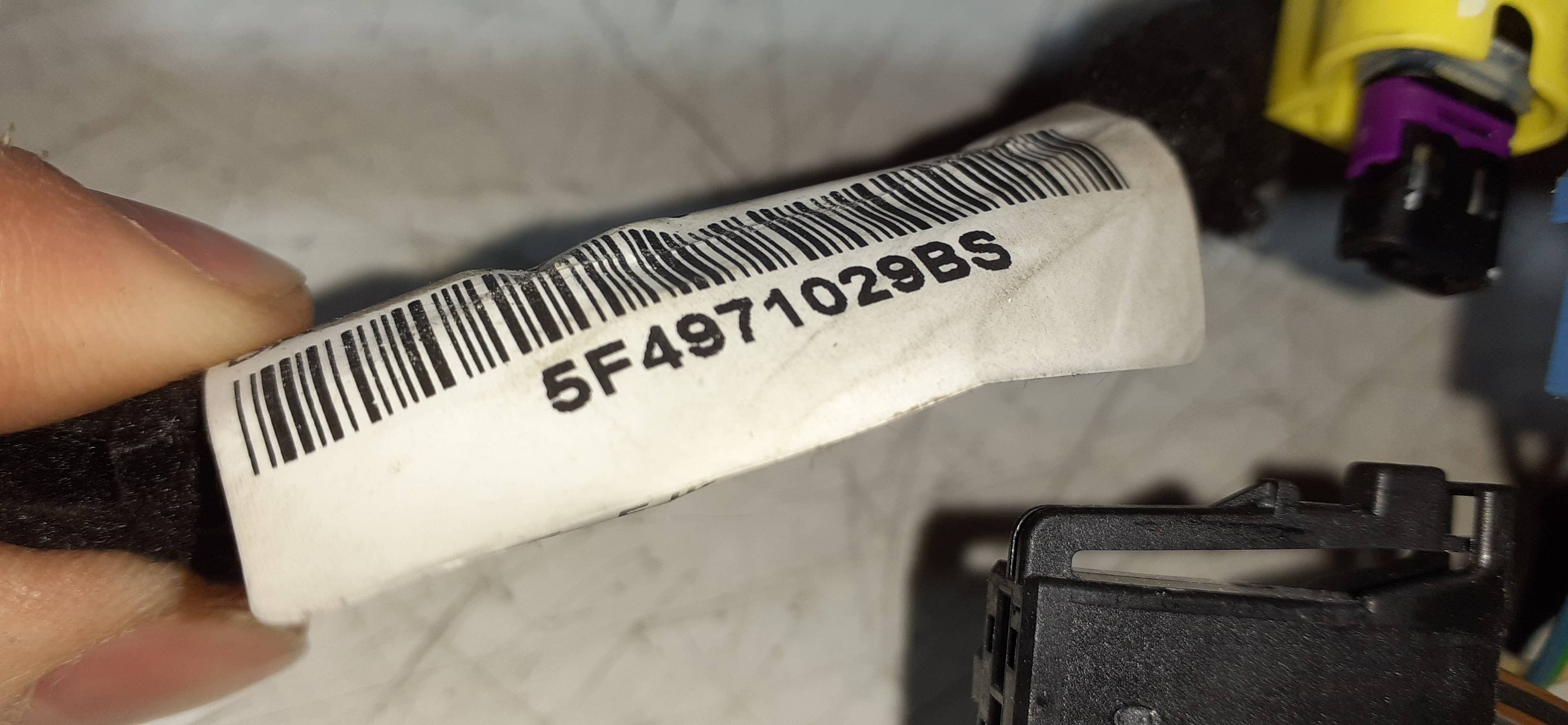 Cerradura puerta delantera izquierda SEAT LEON (5F1) 2