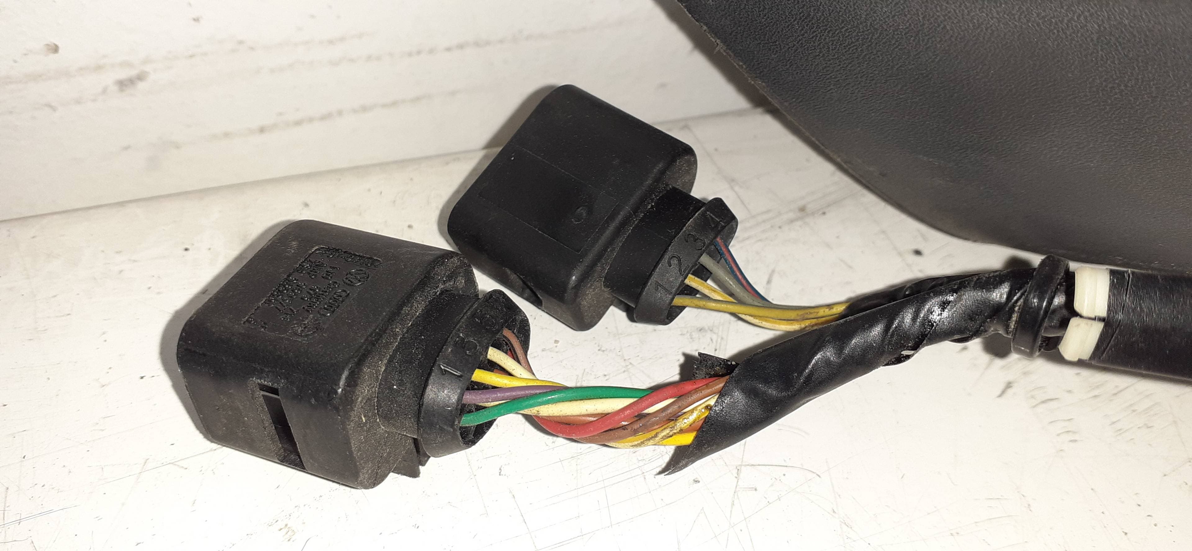 Retrovisor derecho SEAT LEON (5F1) 2