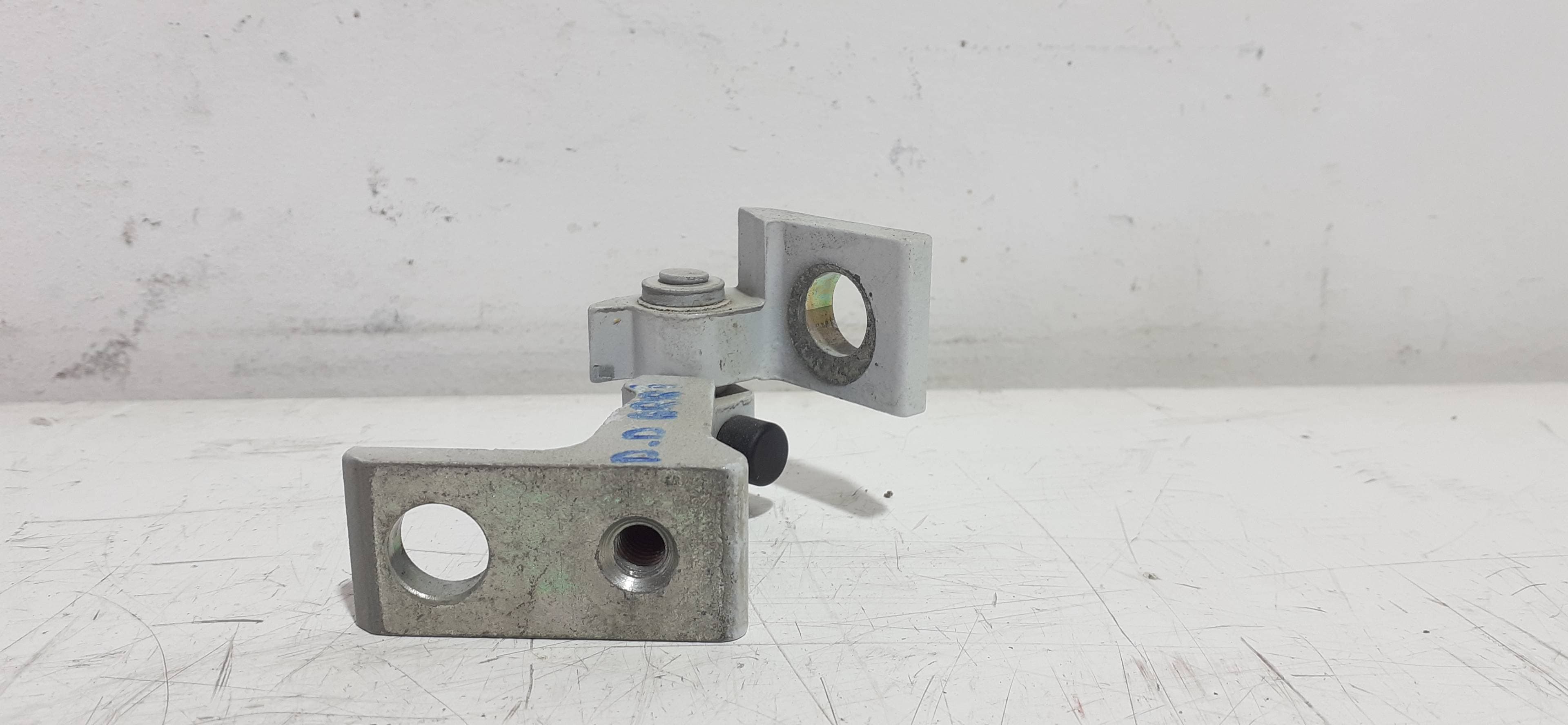 Recambio SEAT LEON (5F1) ref. 8X0831404E 3