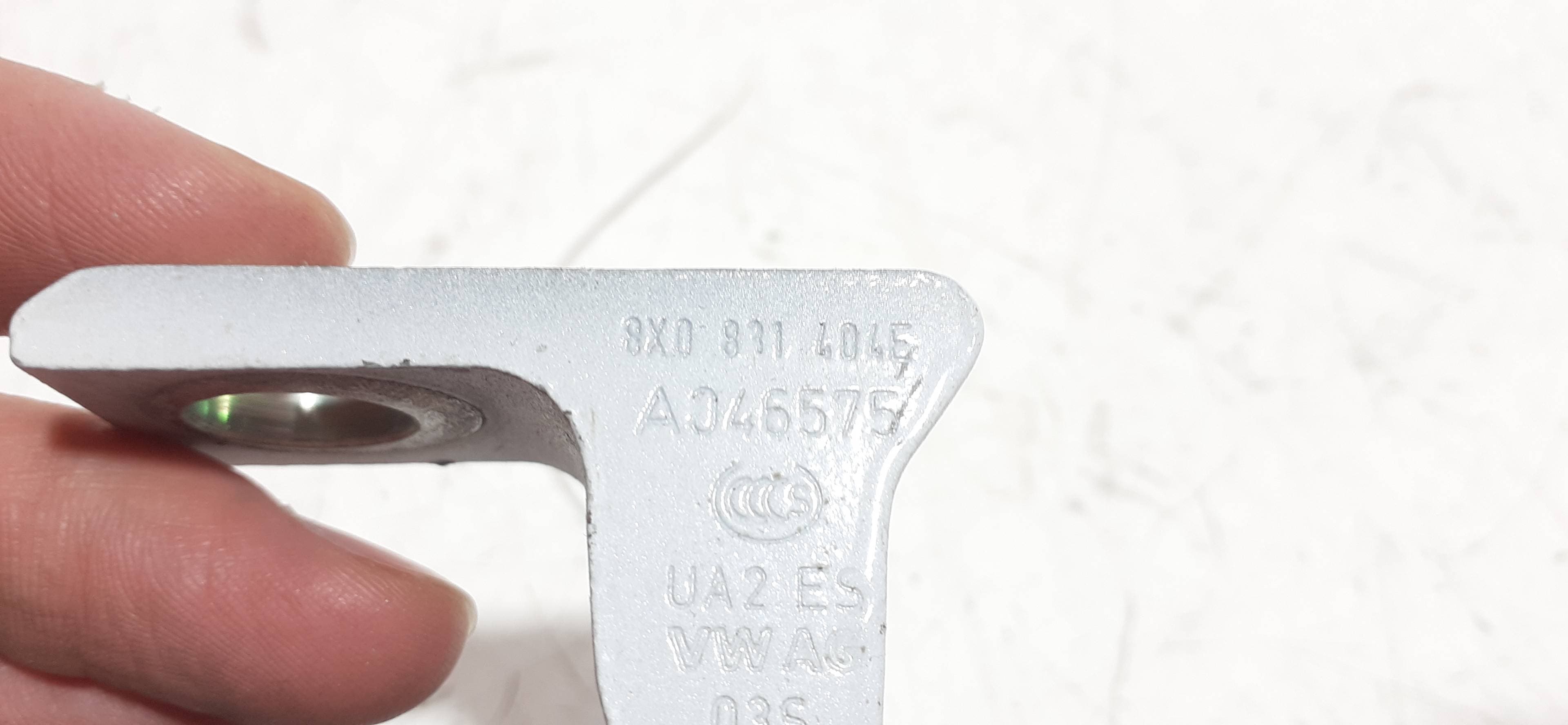 Recambio SEAT LEON (5F1) ref. 8X0831404E 2