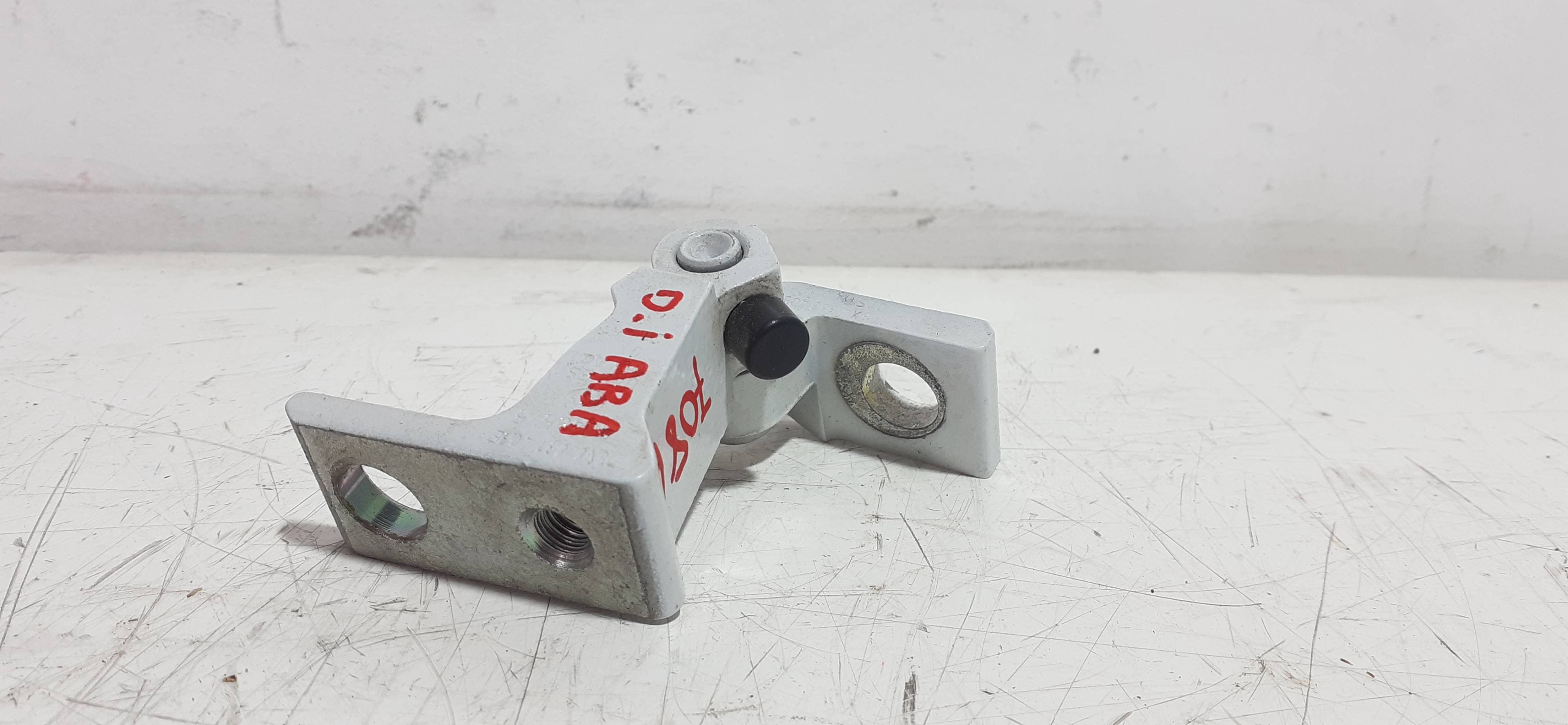 Recambio SEAT LEON (5F1) ref. 8X0831403E 3