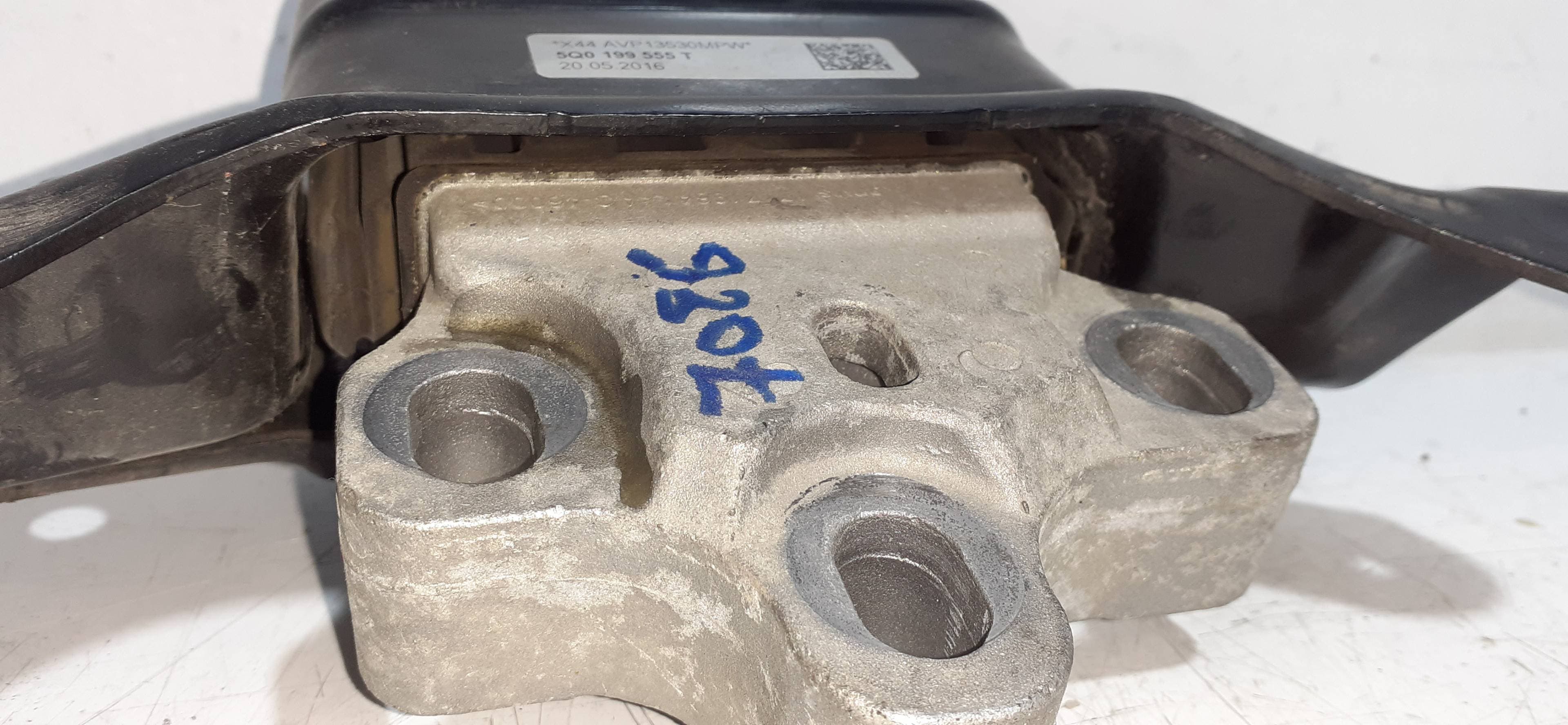 Soporte motor izquierdo SEAT LEON (5F1) 5