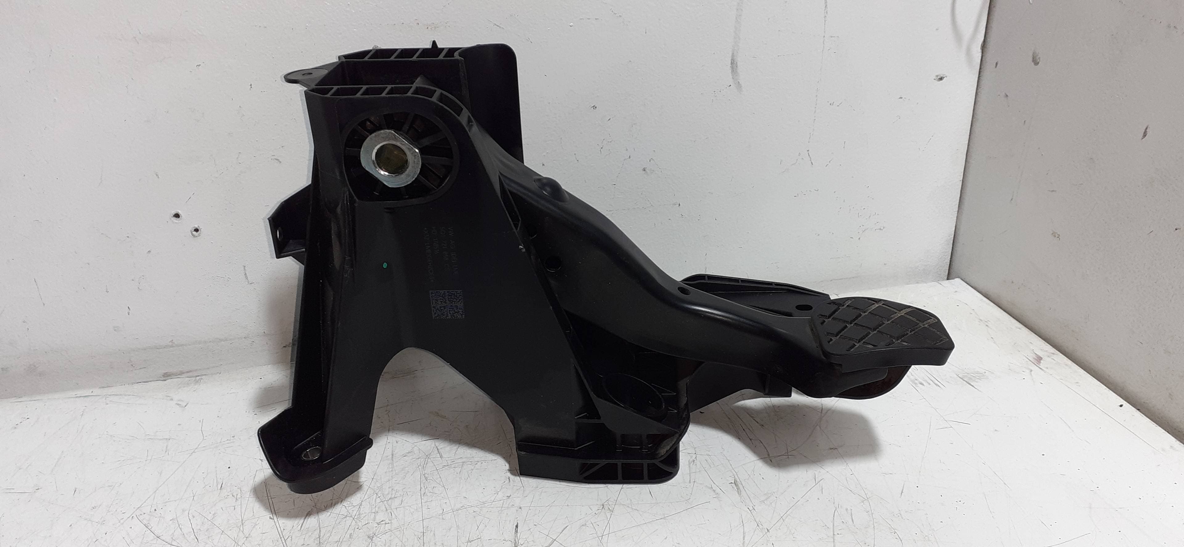 Pedal freno SEAT LEON (5F1)