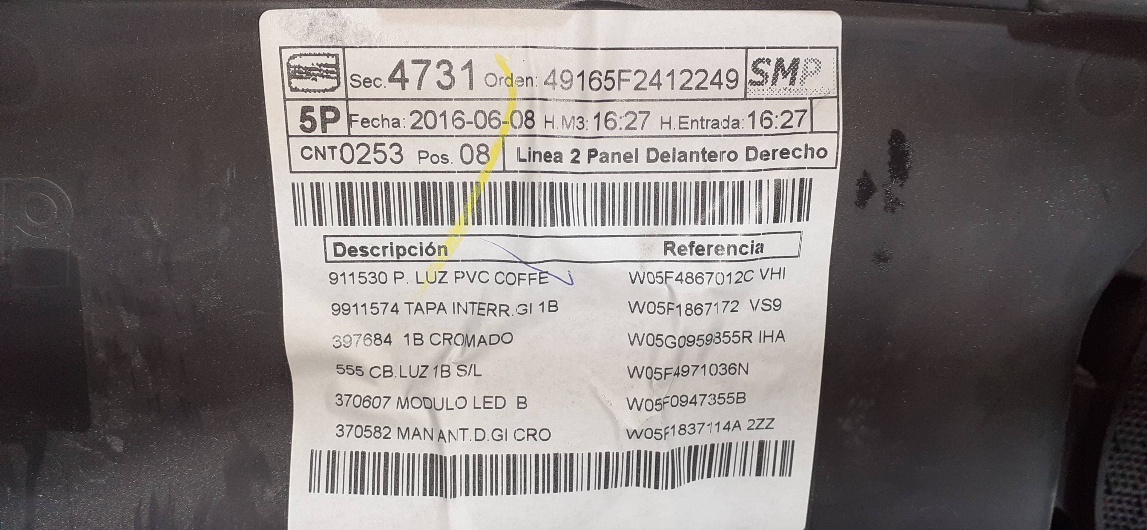 Guarnecido puerta delantera derecha SEAT LEON (5F1) 2
