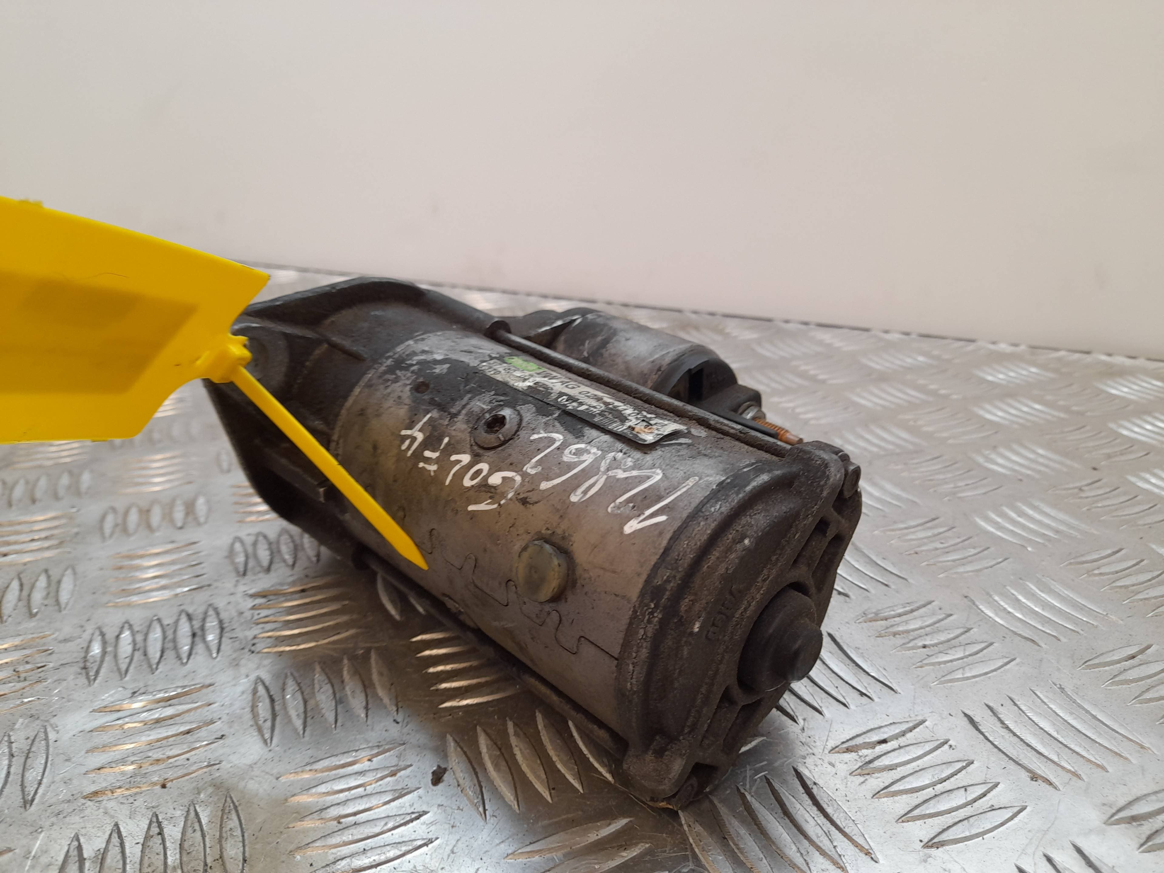 Motor arranque VOLKSWAGEN GOLF IV BERLINA (1J1) 3