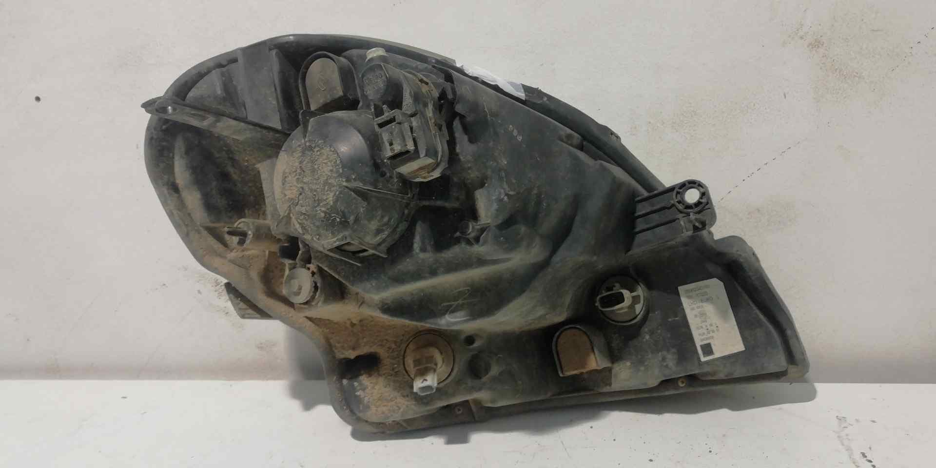 Faro izquierdo RENAULT KANGOO 3