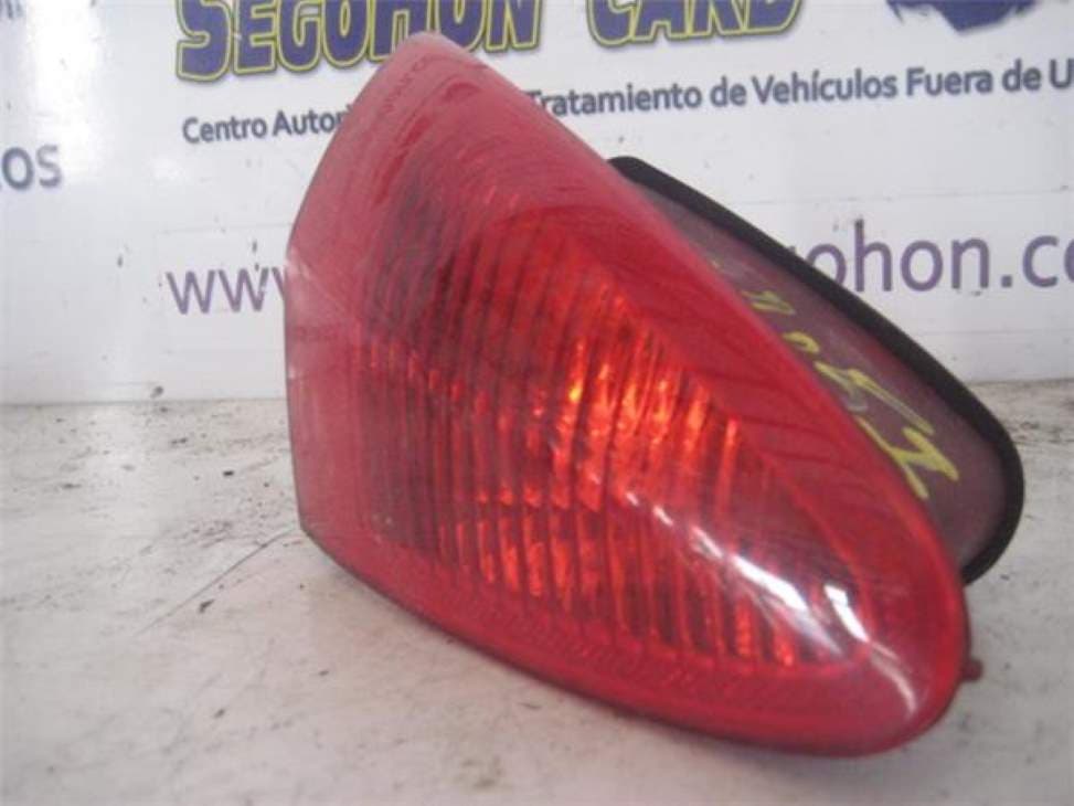 Piloto trasero izquierdo ALFA ROMEO 147 (190) 2