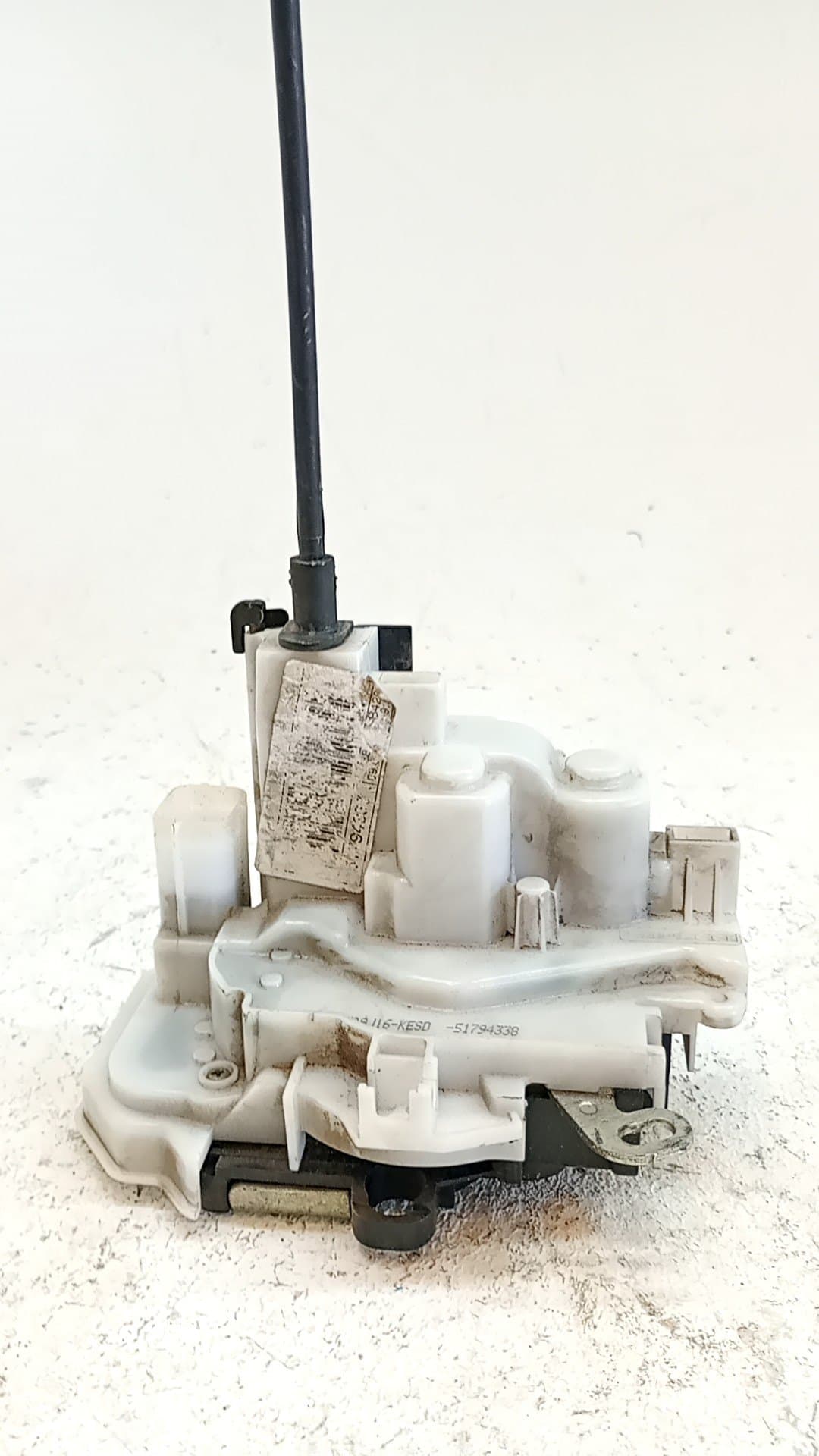 Cerradura puerta delantera derecha FORD KA+ 2