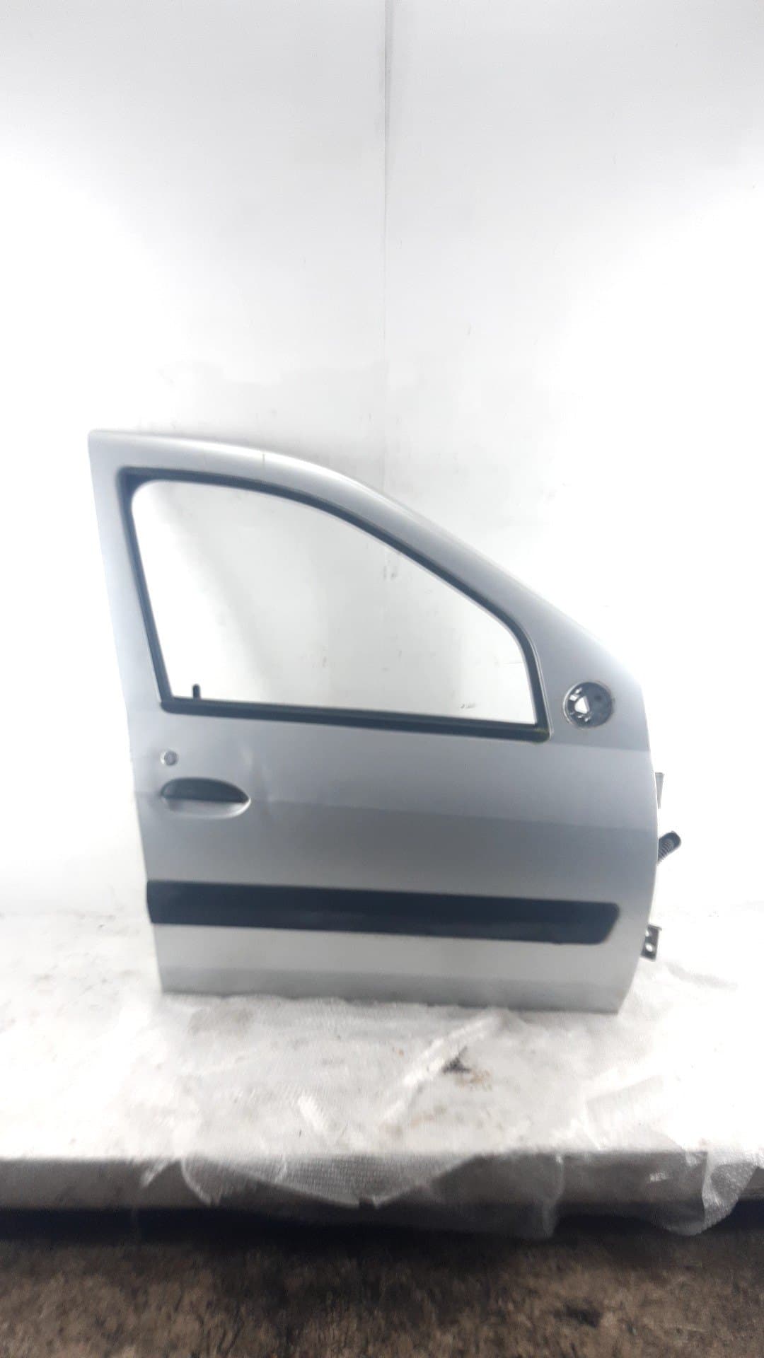 Puerta delantera derecha DACIA LOGAN MCV