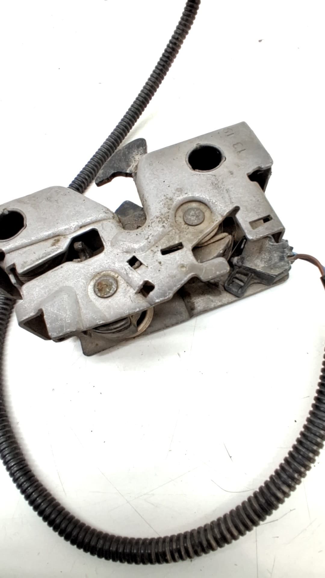 Cerradura capot VOLKSWAGEN CADDY 2