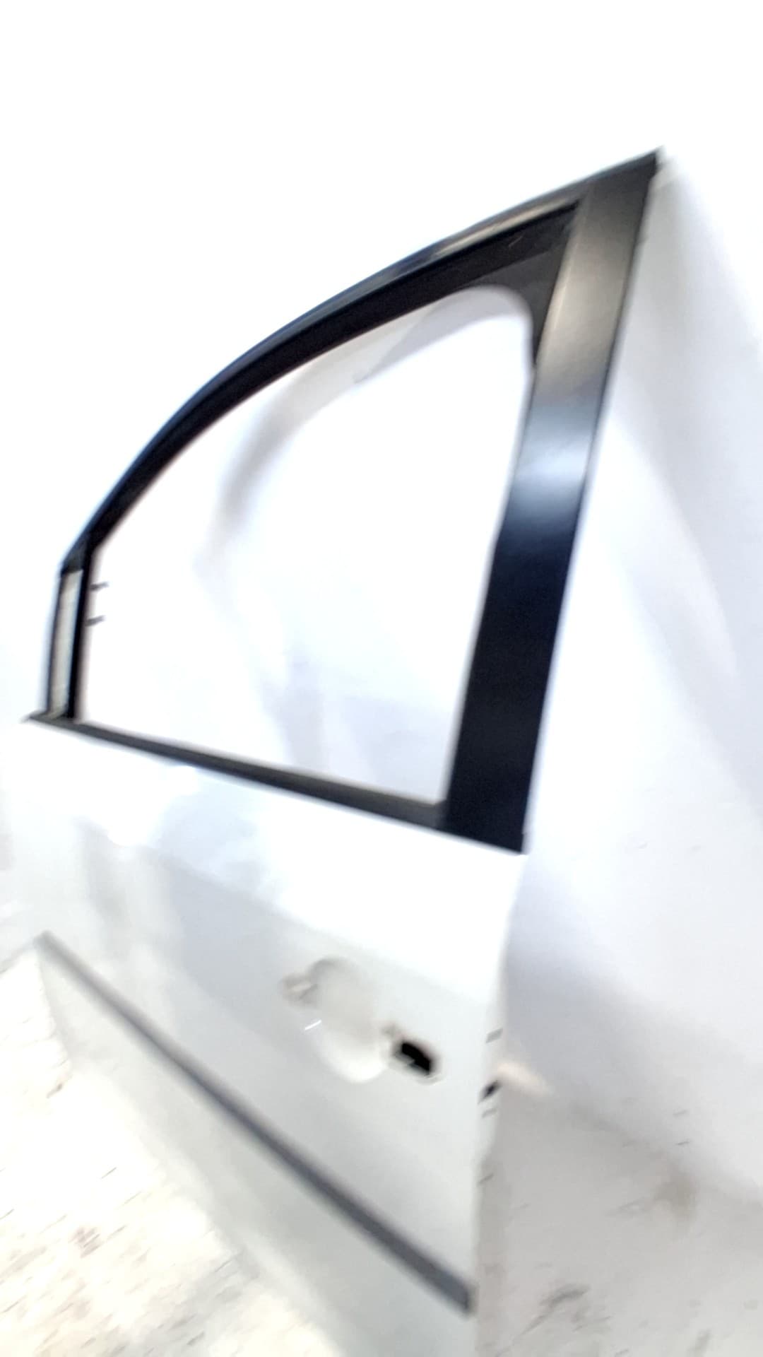 Puerta delantera izquierda VOLKSWAGEN CADDY 2
