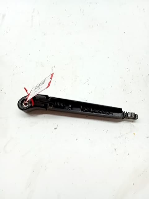 Brazo limpia trasero HYUNDAI I30 (GD)
