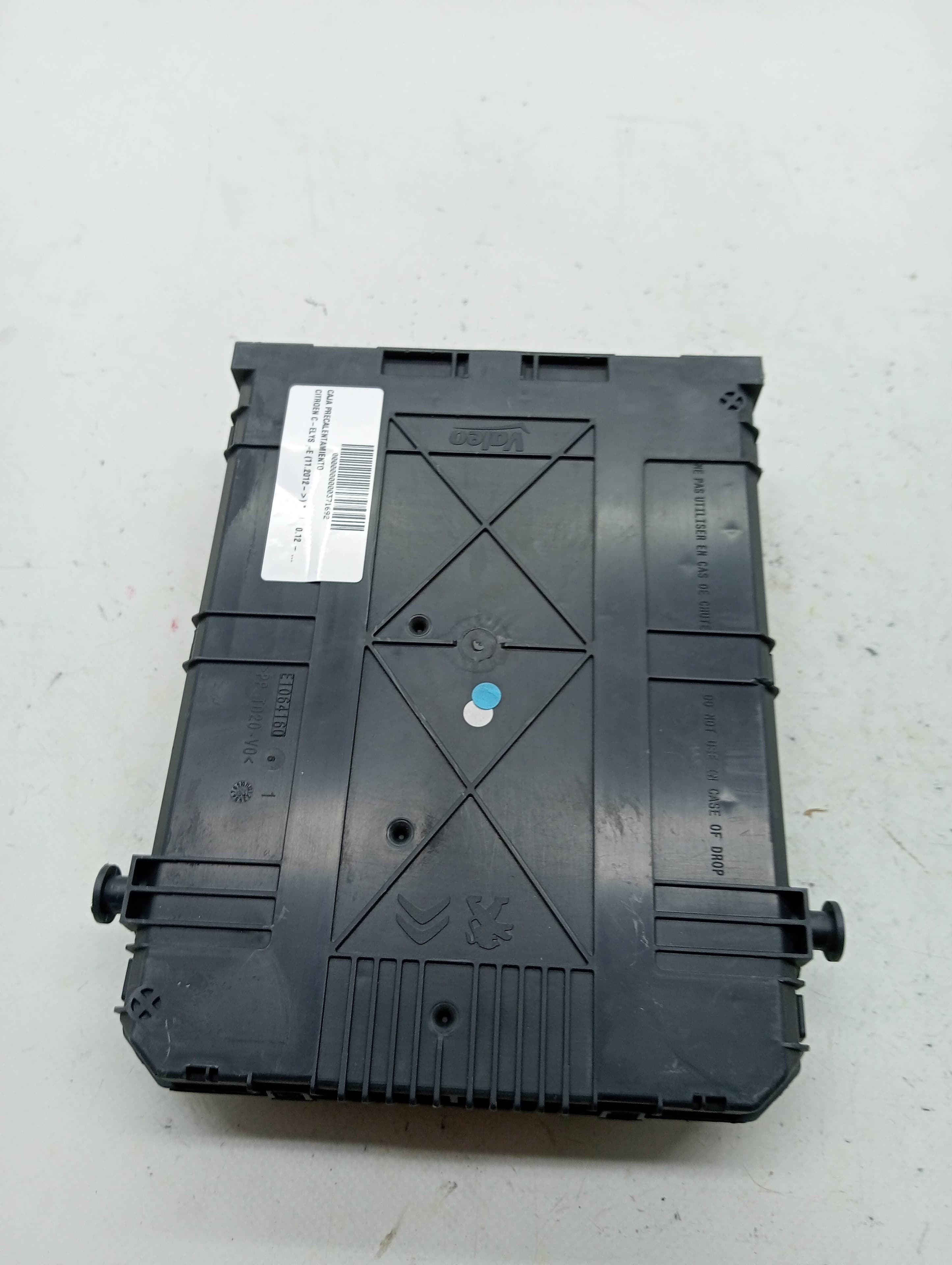 Caja reles / fusibles CITROEN C-ELYSÉE 2