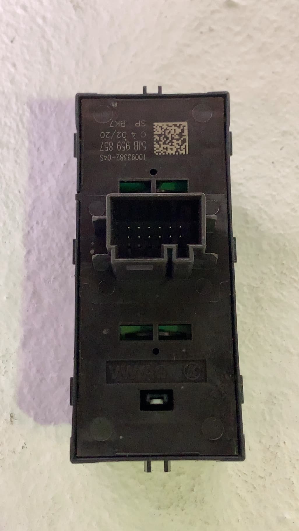 Mando elevalunas delantero izquierdo SKODA RAPID 2