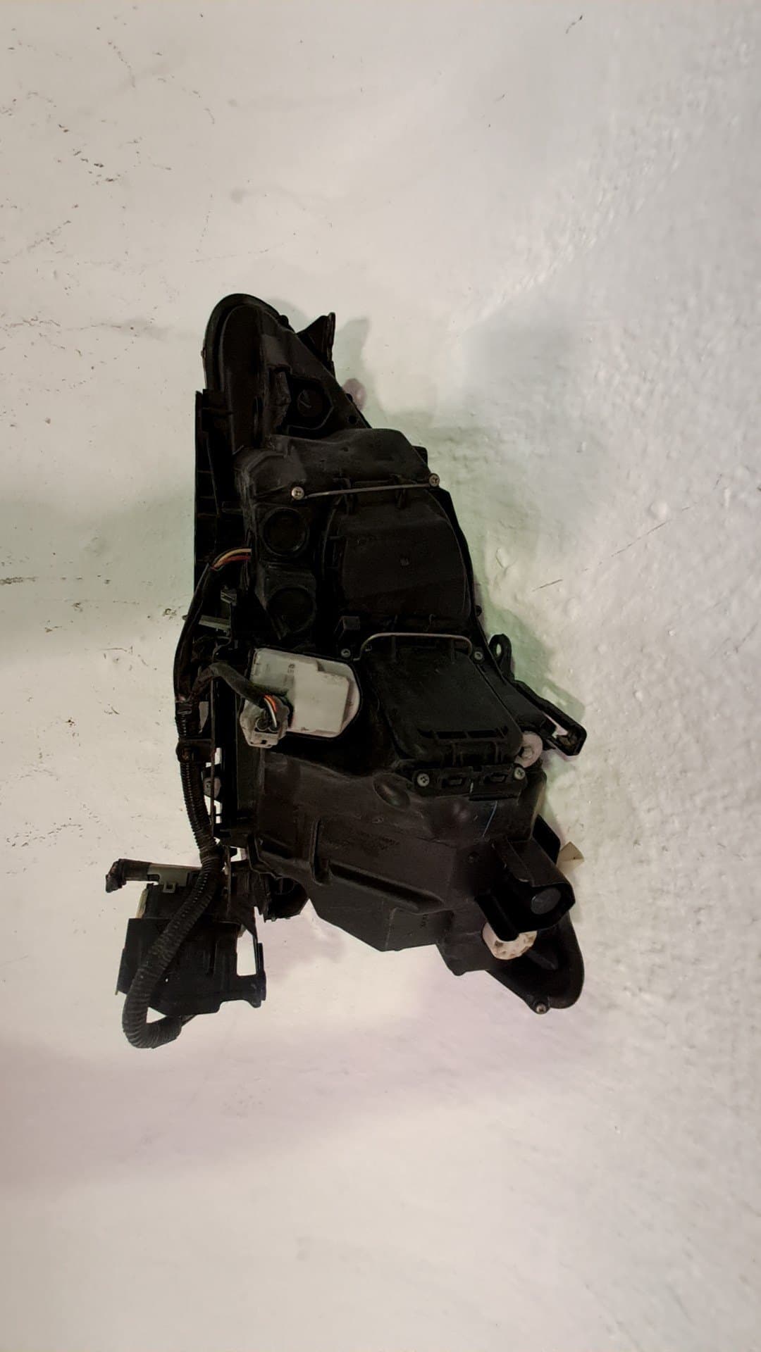 Faro derecho LEXUS IS 2