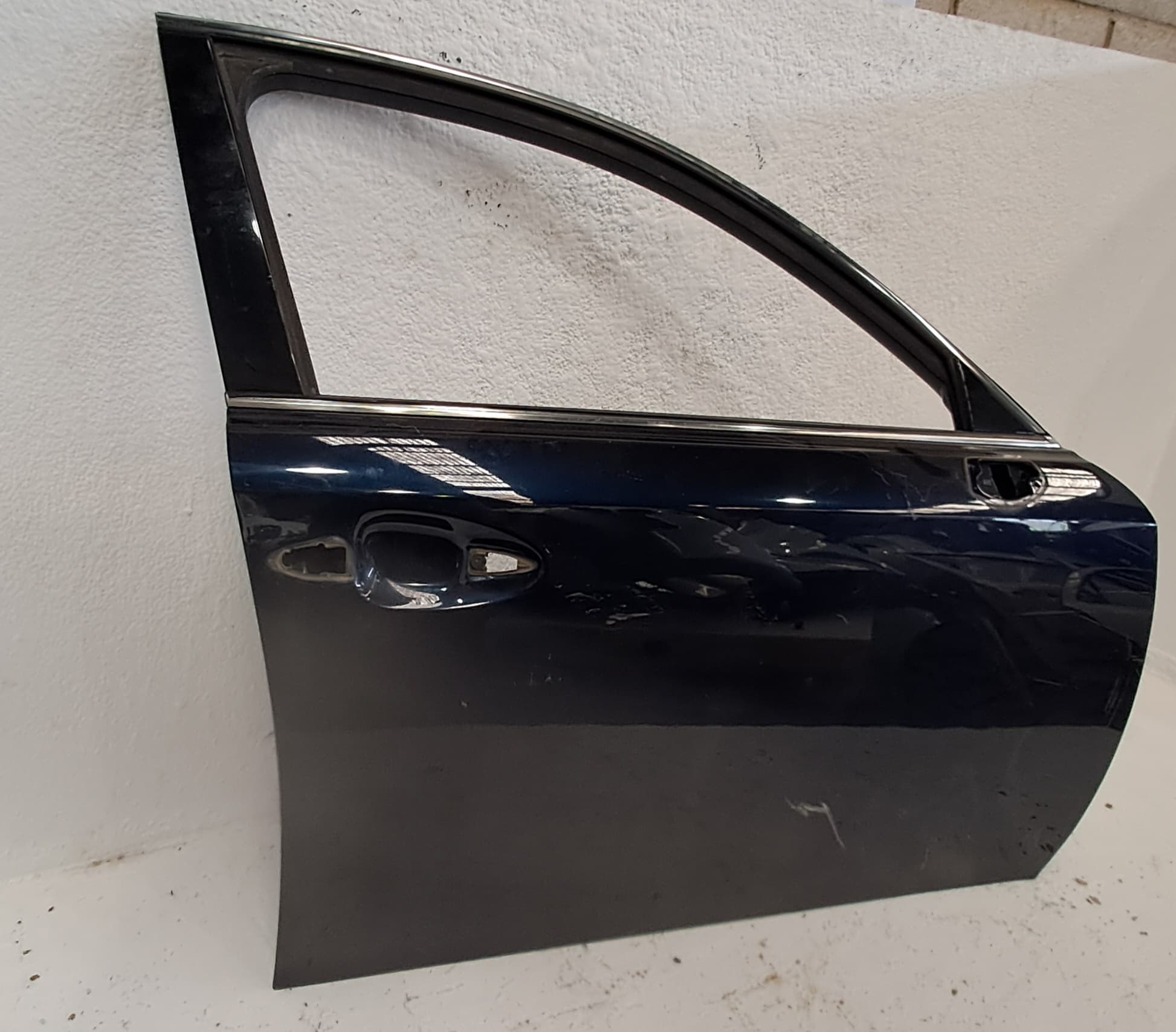 Puerta delantera derecha LEXUS IS