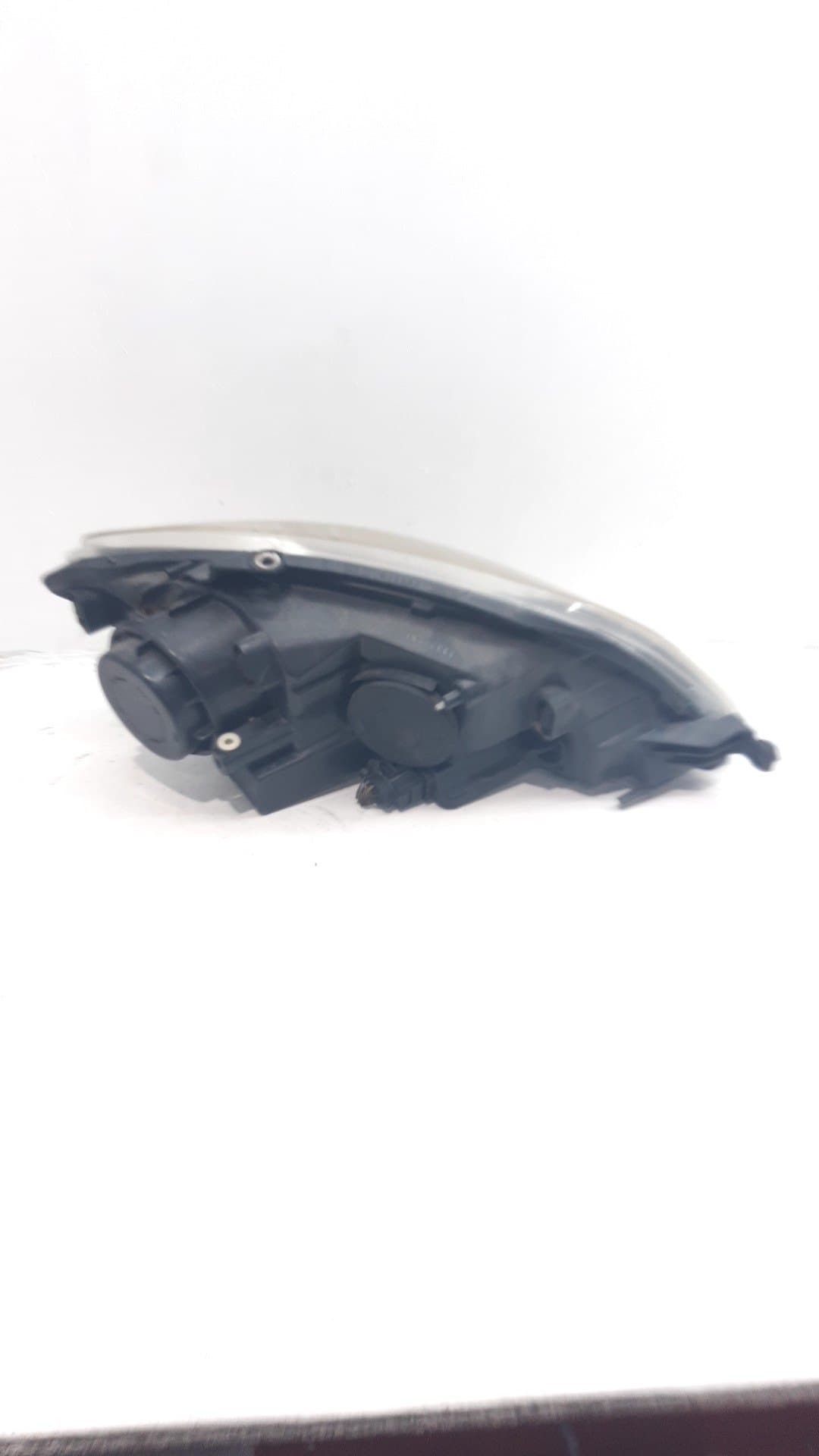 Faro izquierdo VOLKSWAGEN GOLF V BERLINA (1K1) 3