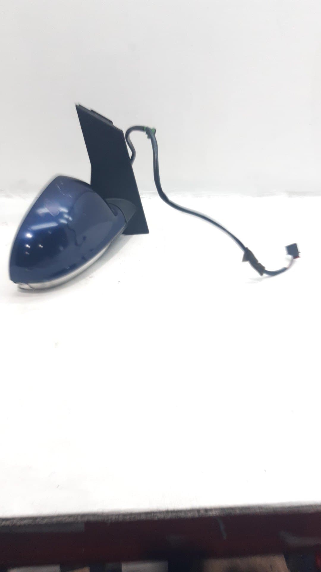 Retrovisor derecho VOLKSWAGEN GOLF V BERLINA (1K1) 4