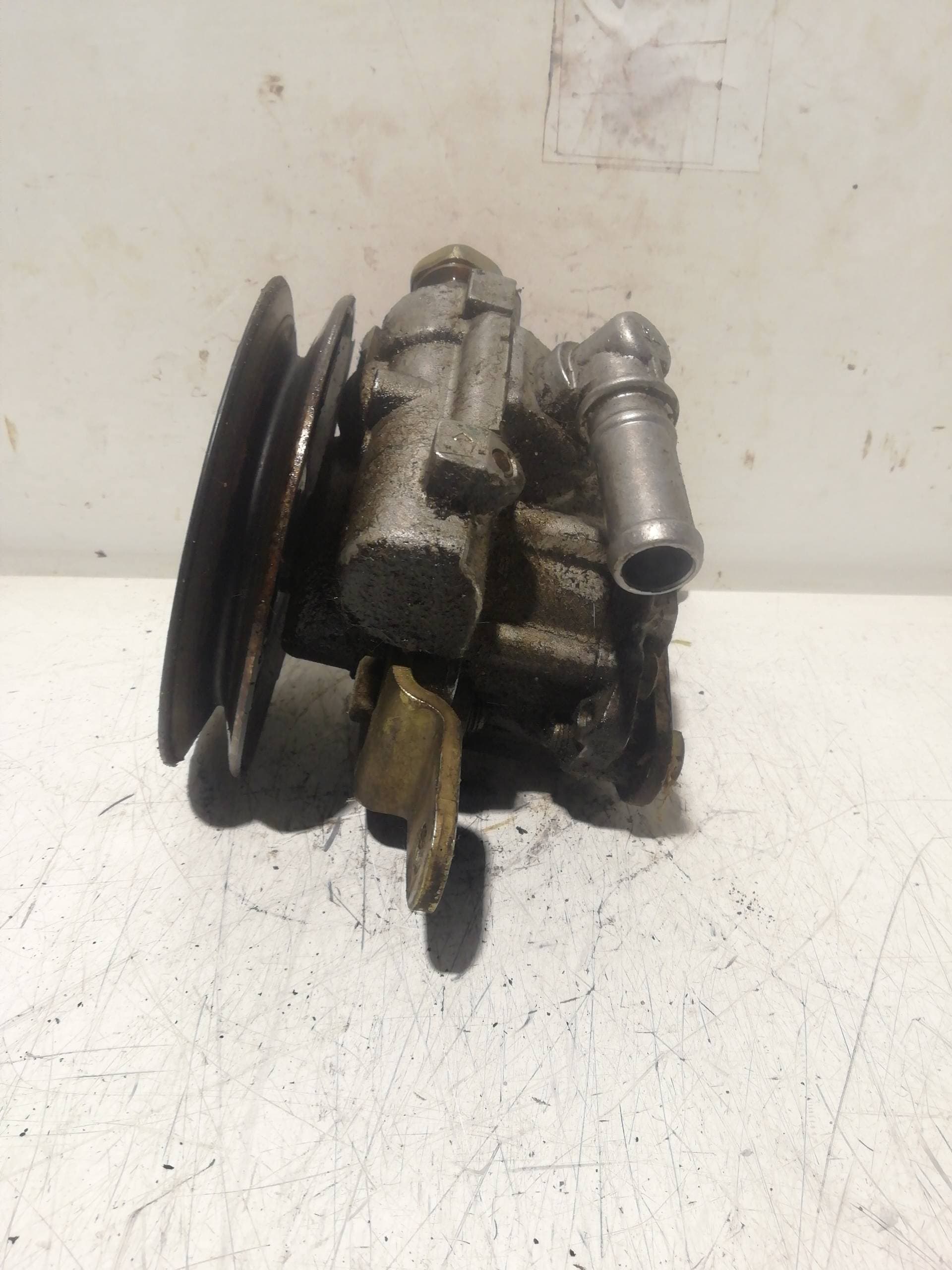 Bomba direccion NISSAN PRIMERA BERLINA (P11) 4