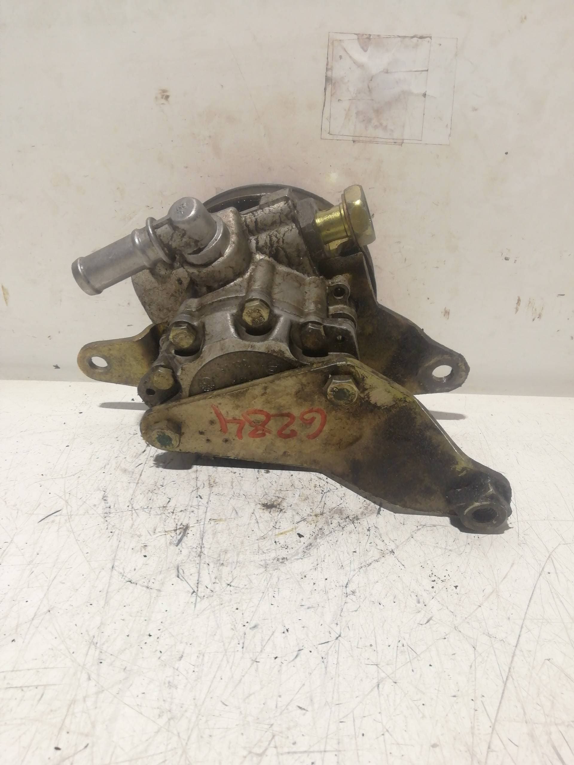 Bomba direccion NISSAN PRIMERA BERLINA (P11) 3
