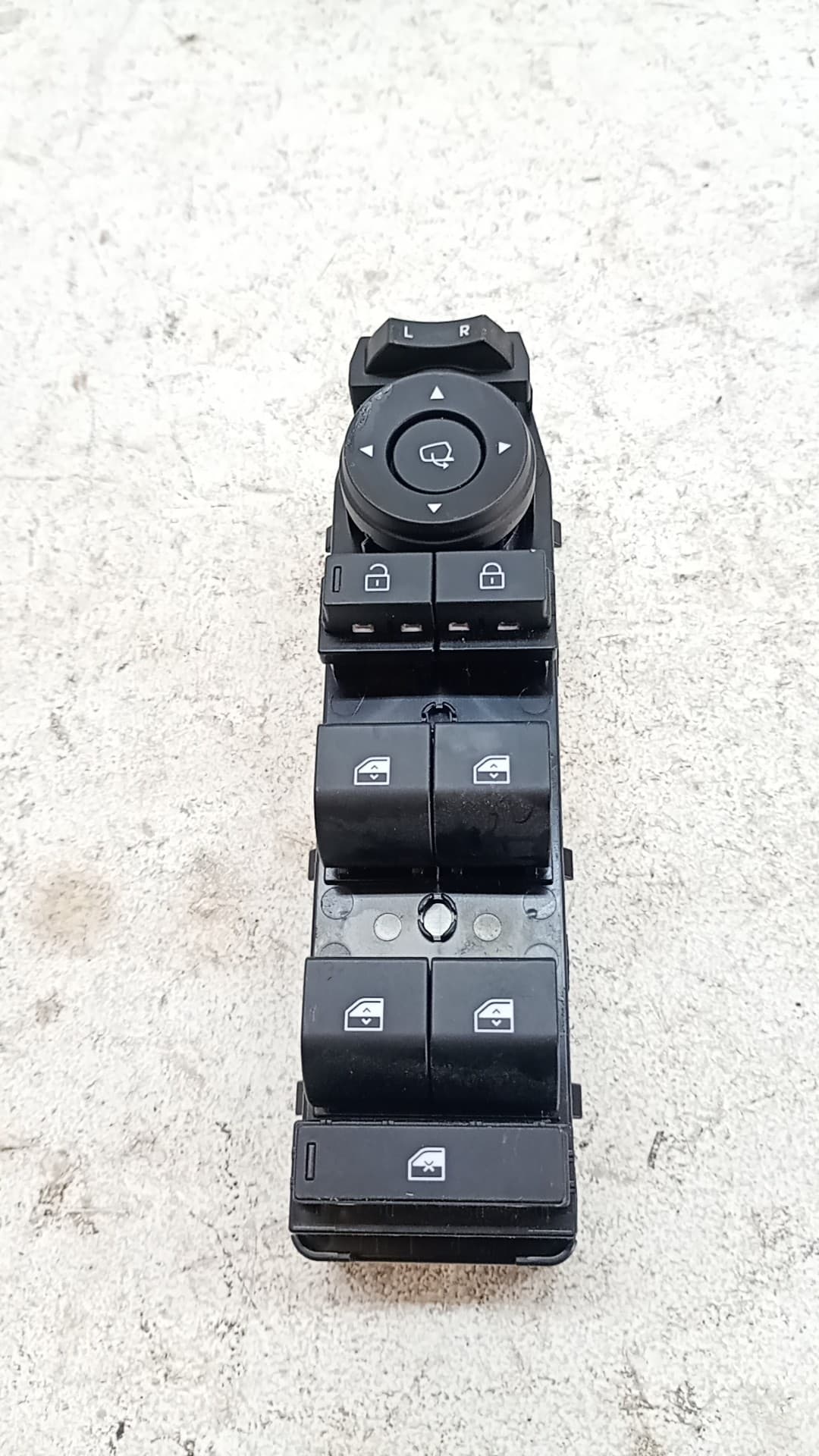 Mando elevalunas delantero izquierdo HYUNDAI TUCSON