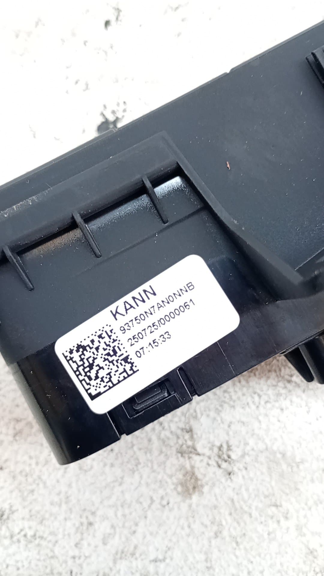 Recambio HYUNDAI TUCSON ref. 93750N7AN0NNB 2