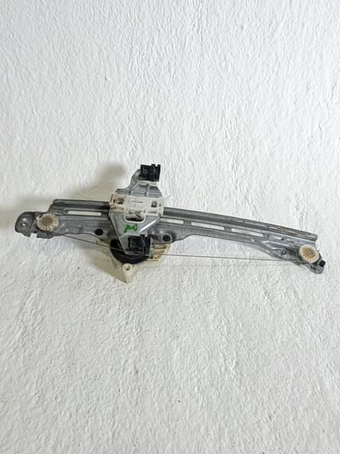 Elevalunas trasero derecho PEUGEOT 308 2