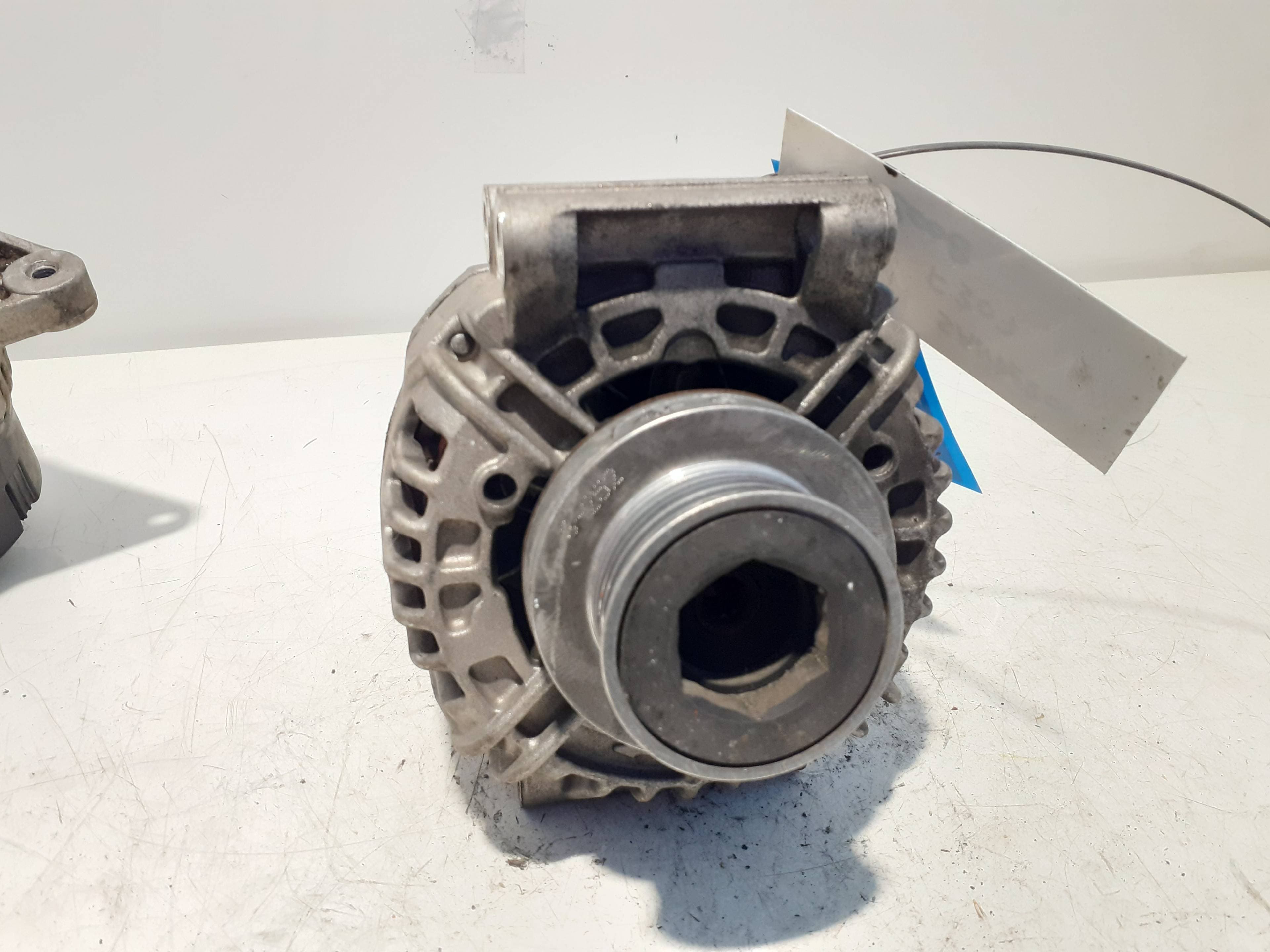 Alternador DACIA SANDERO