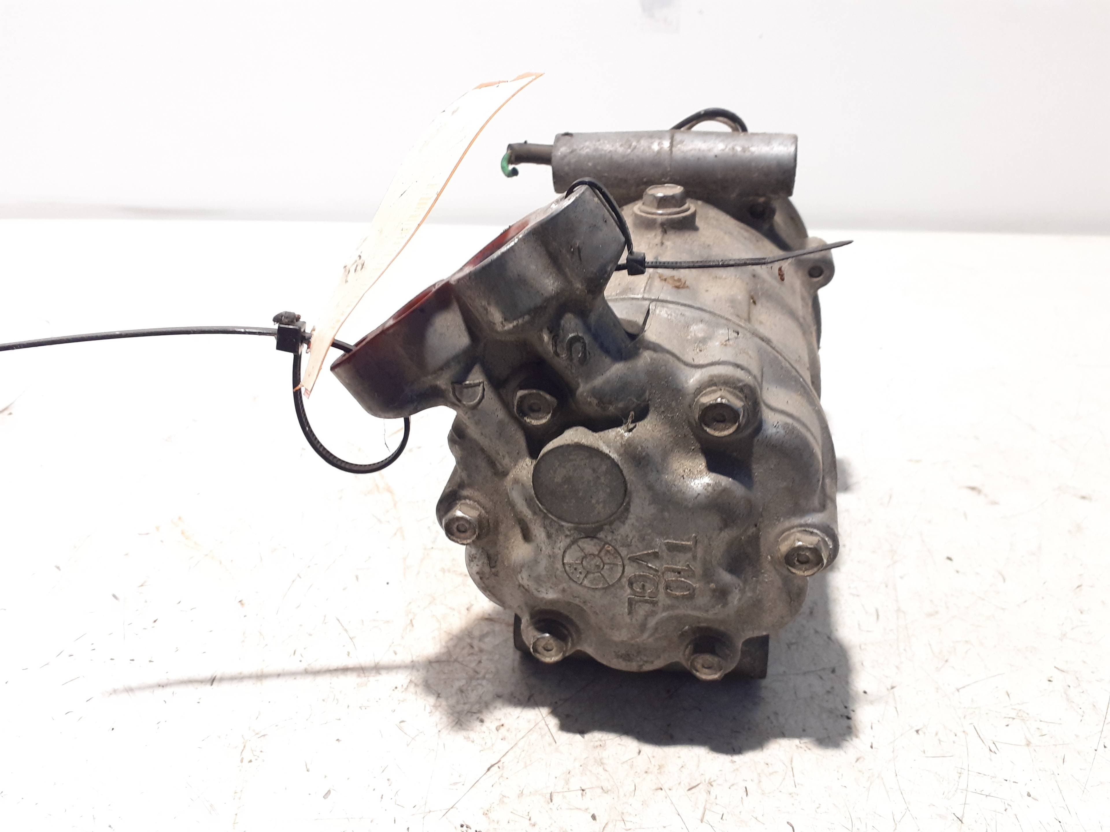 Recambio DACIA SANDERO ref. 8200840899 4