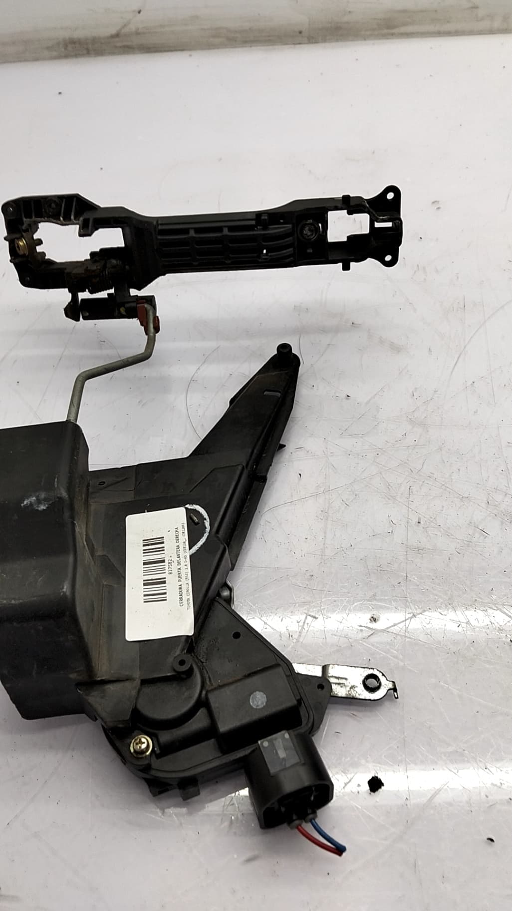 Cerradura puerta delantera derecha TOYOTA COROLLA (E12)