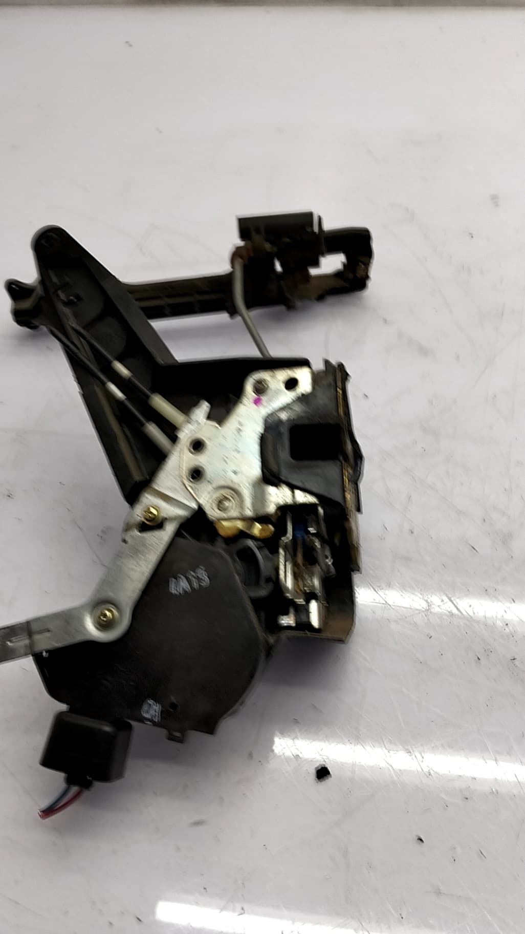 Cerradura puerta delantera derecha TOYOTA COROLLA (E12) 3