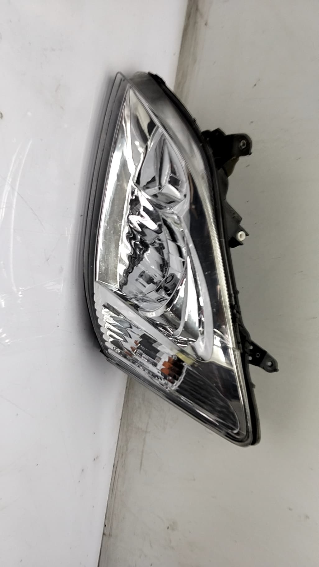 Recambio TOYOTA COROLLA (E12) ref. 8117013300 5