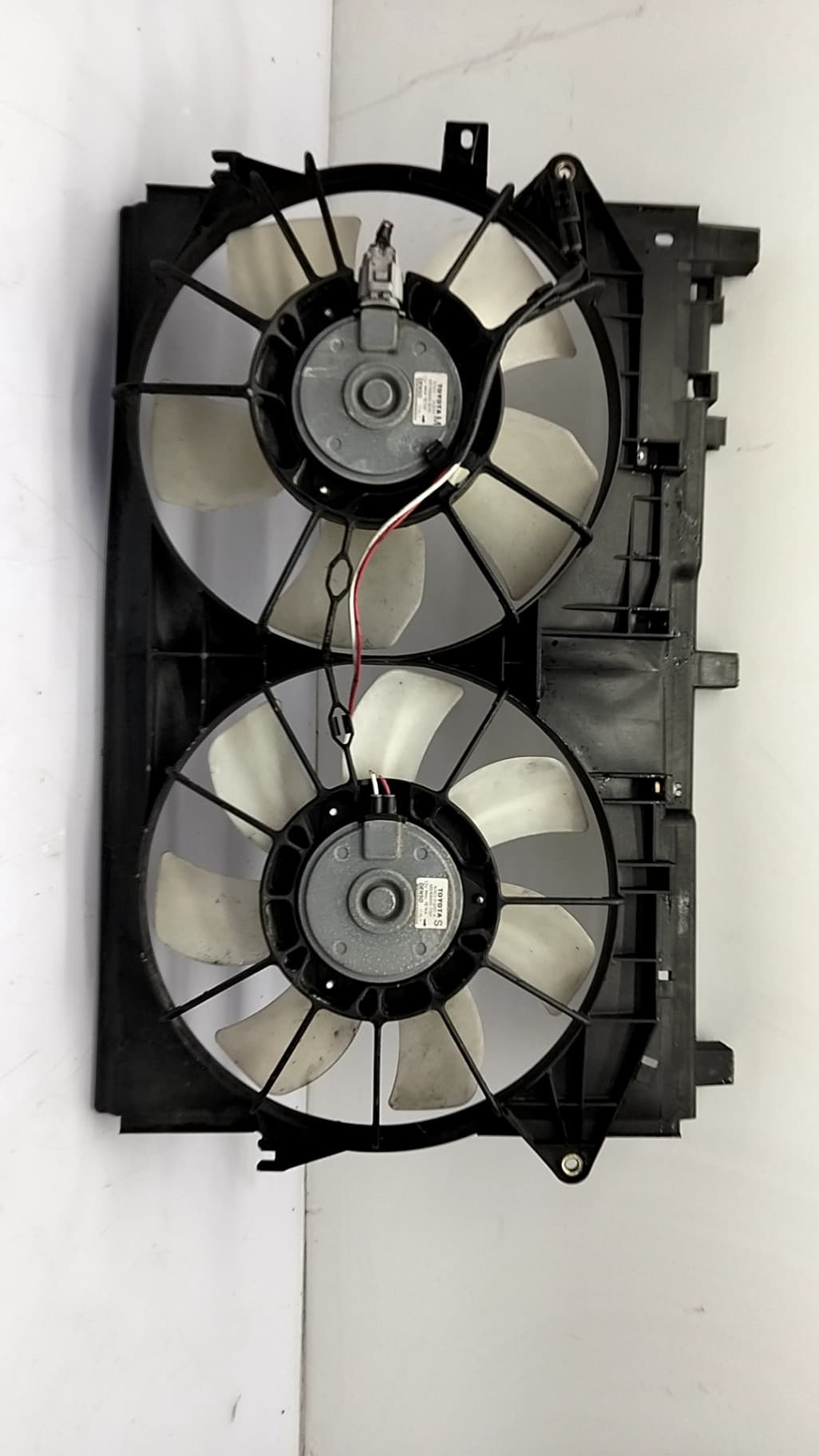 Electroventilador TOYOTA COROLLA (E12) 2