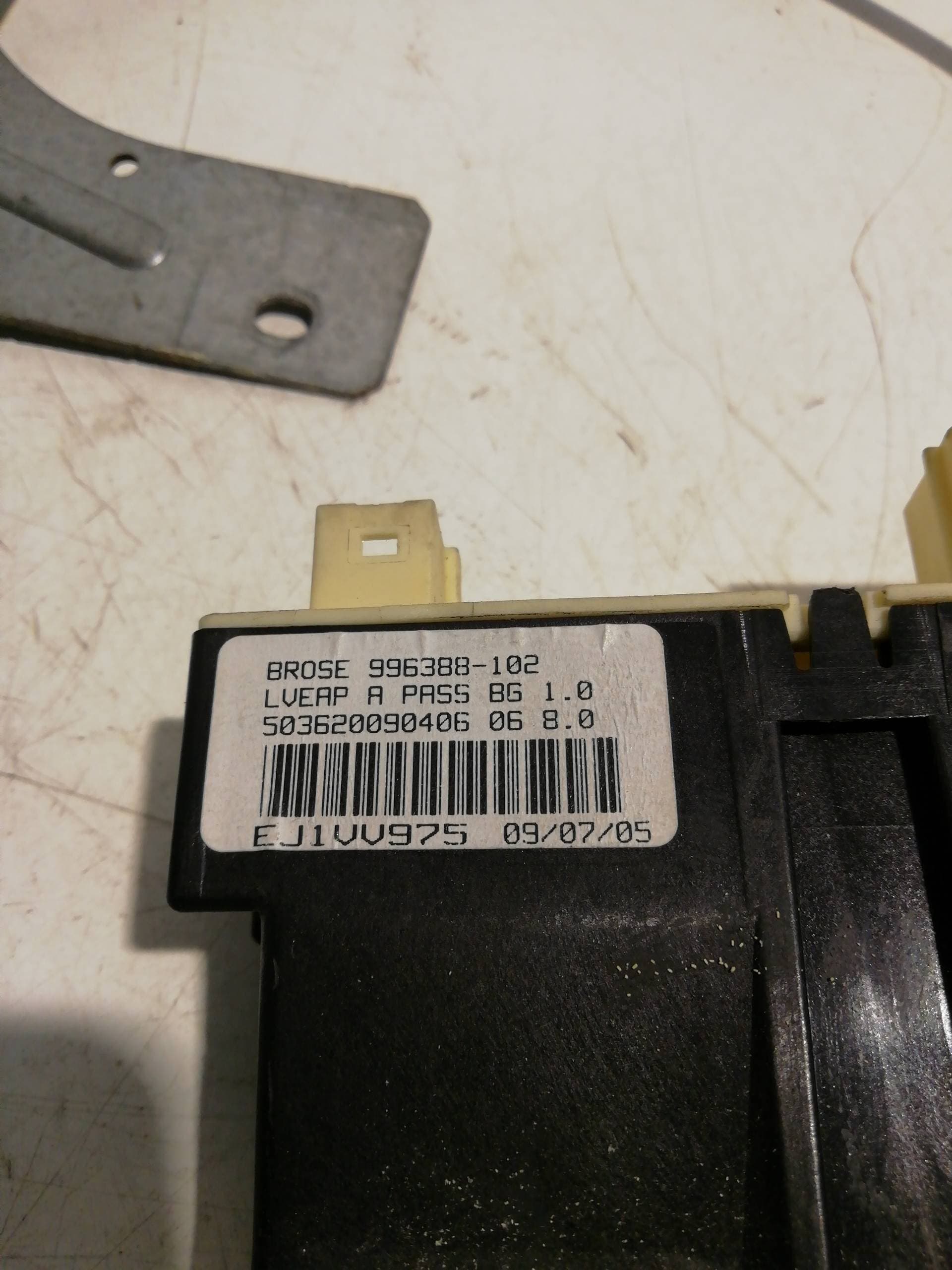 Elevalunas delantero derecho PEUGEOT 307 BREAK/SW (S2) 3