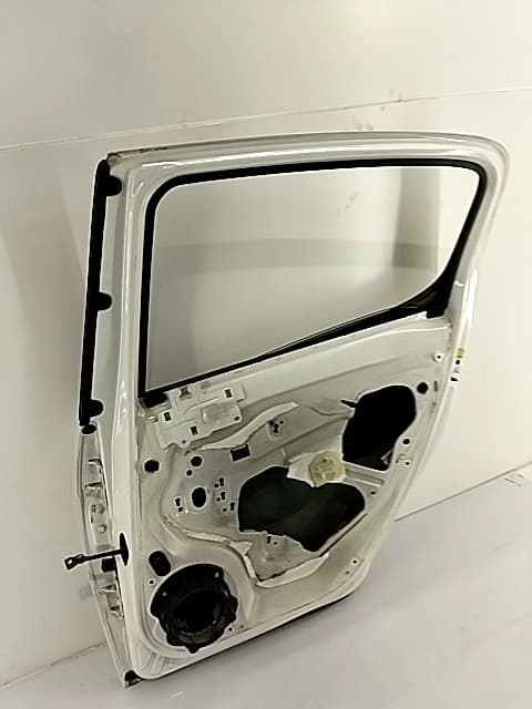 Puerta trasera izquierda PEUGEOT 308
