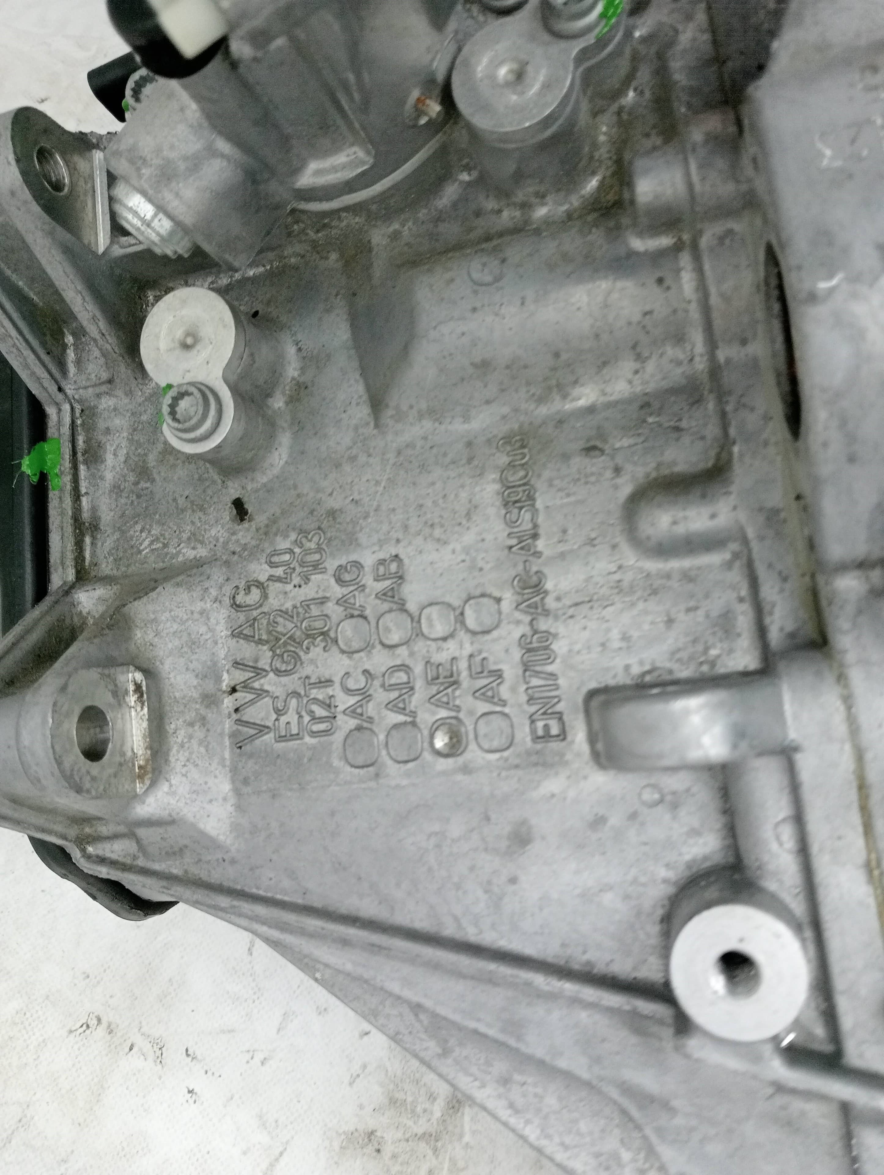 Caja cambios VOLKSWAGEN POLO (6R1) 3