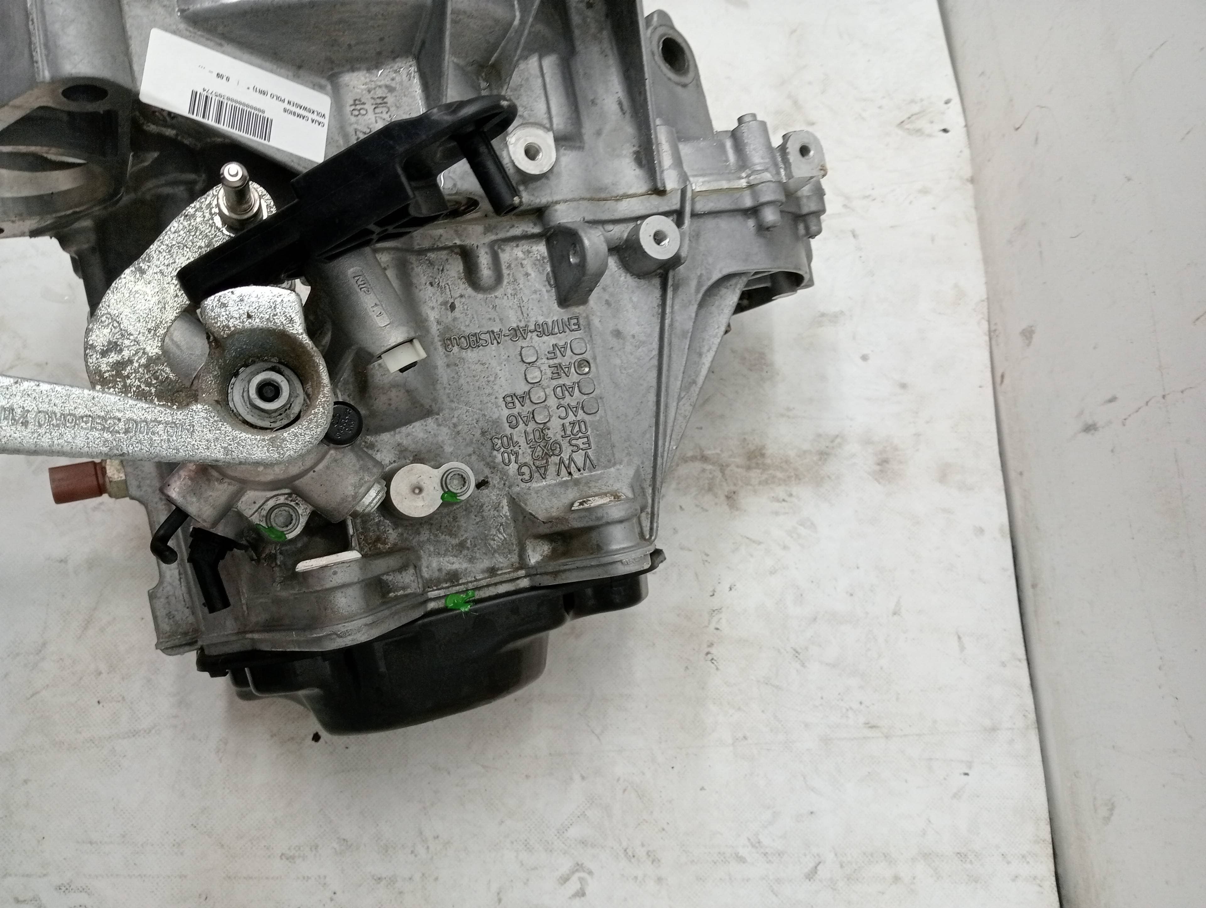 Caja cambios VOLKSWAGEN POLO (6R1) 2