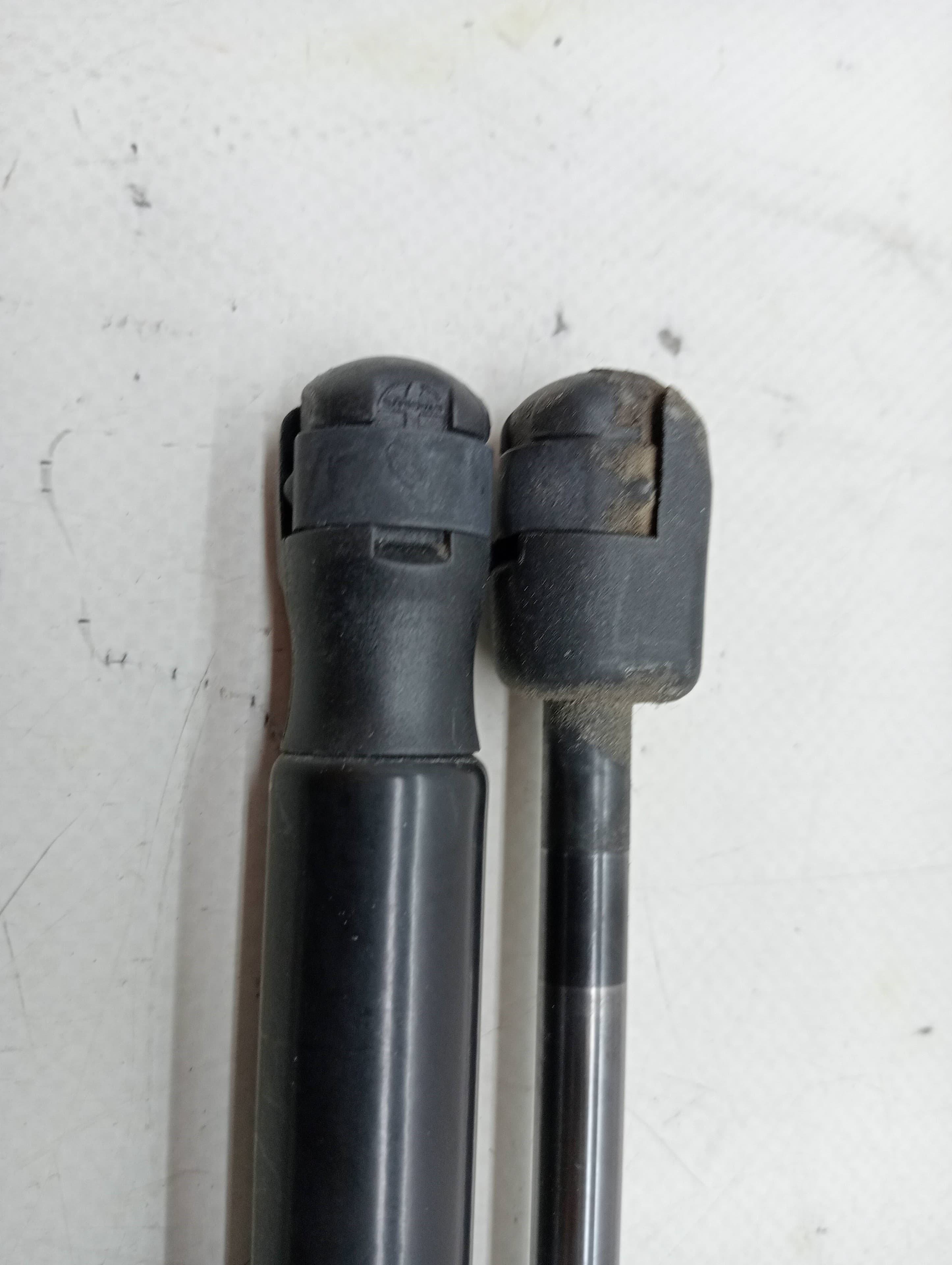 Amortiguadores maletero / porton VOLKSWAGEN POLO (6R1) 2
