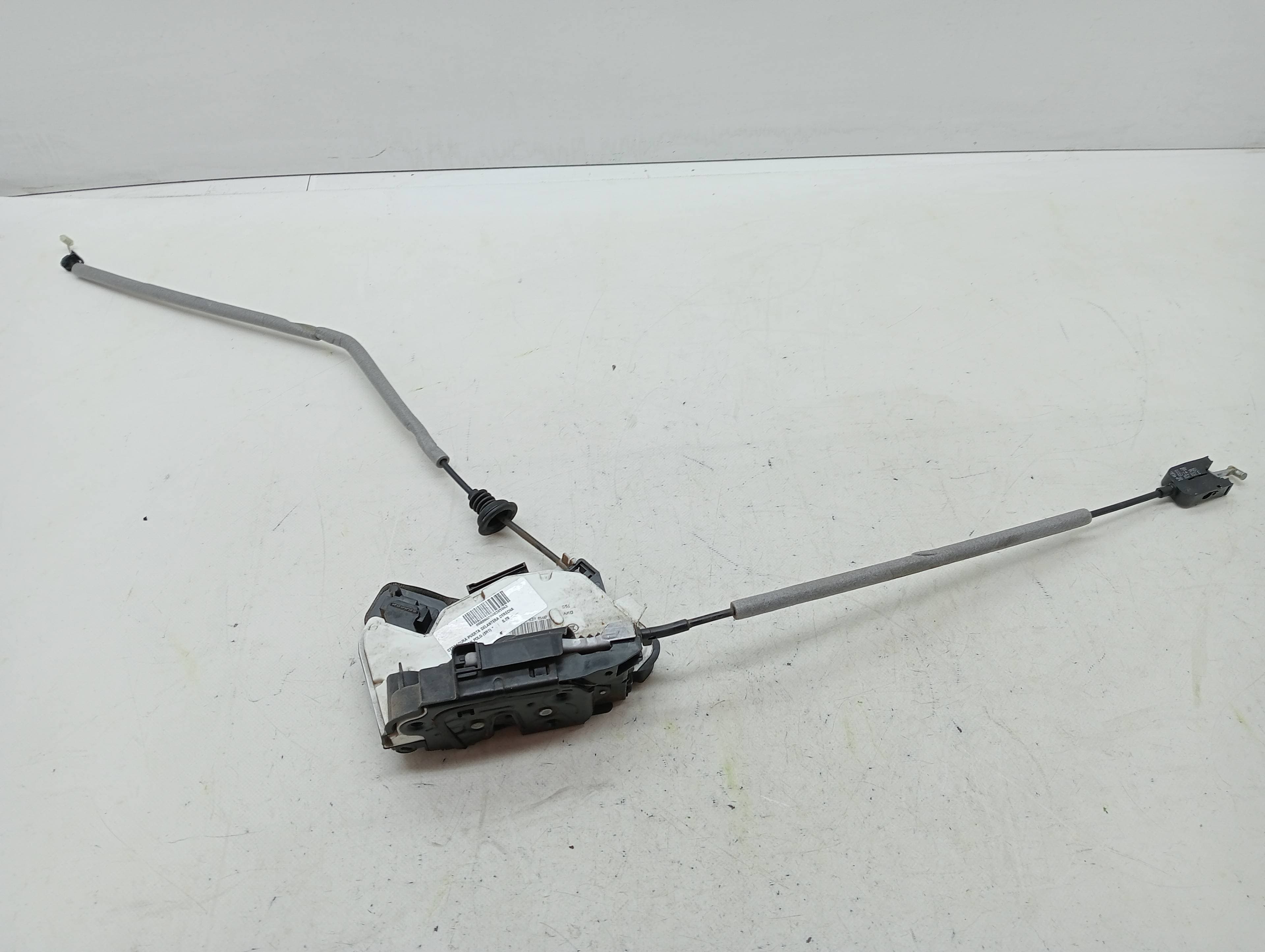 Cerradura puerta delantera derecha VOLKSWAGEN POLO (6R1) 3