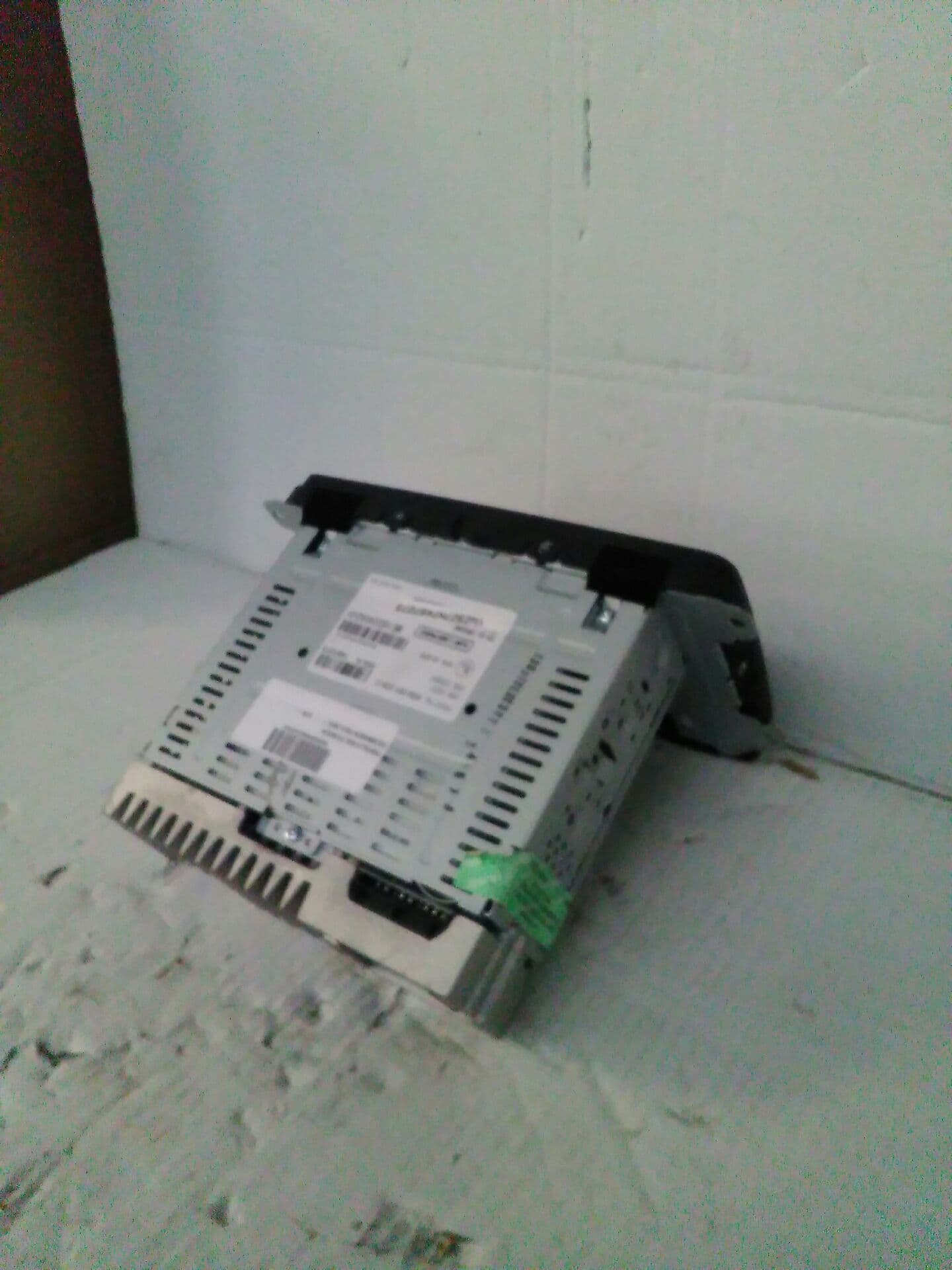 Pantalla multifuncion VOLKSWAGEN POLO (6R1) 2