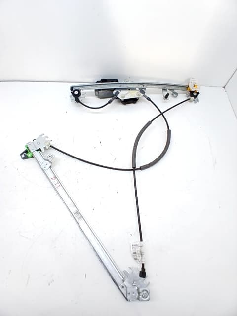 Elevalunas delantero izquierdo RENAULT MEGANE II (BM0/1_, CM0/1_)