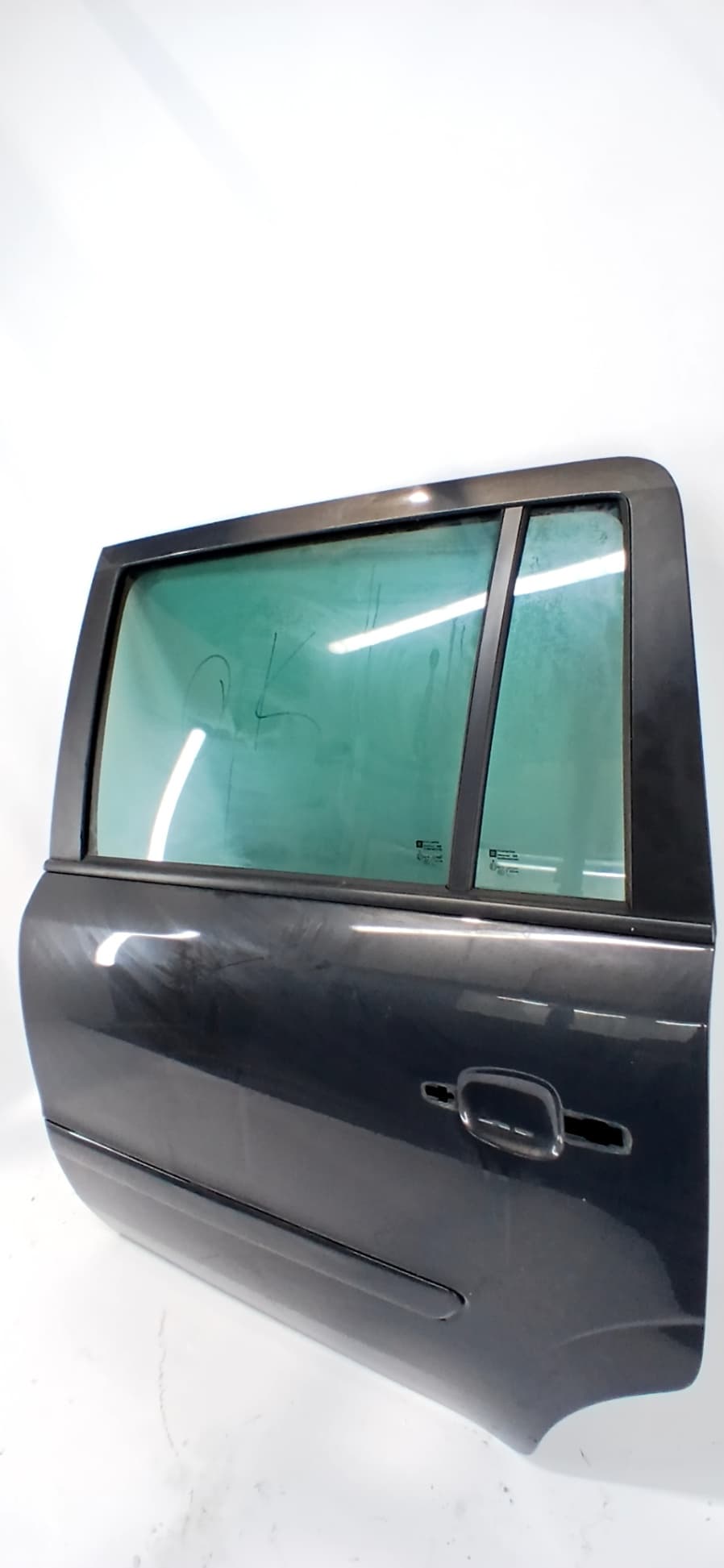 Puerta trasera izquierda OPEL ZAFIRA B 3