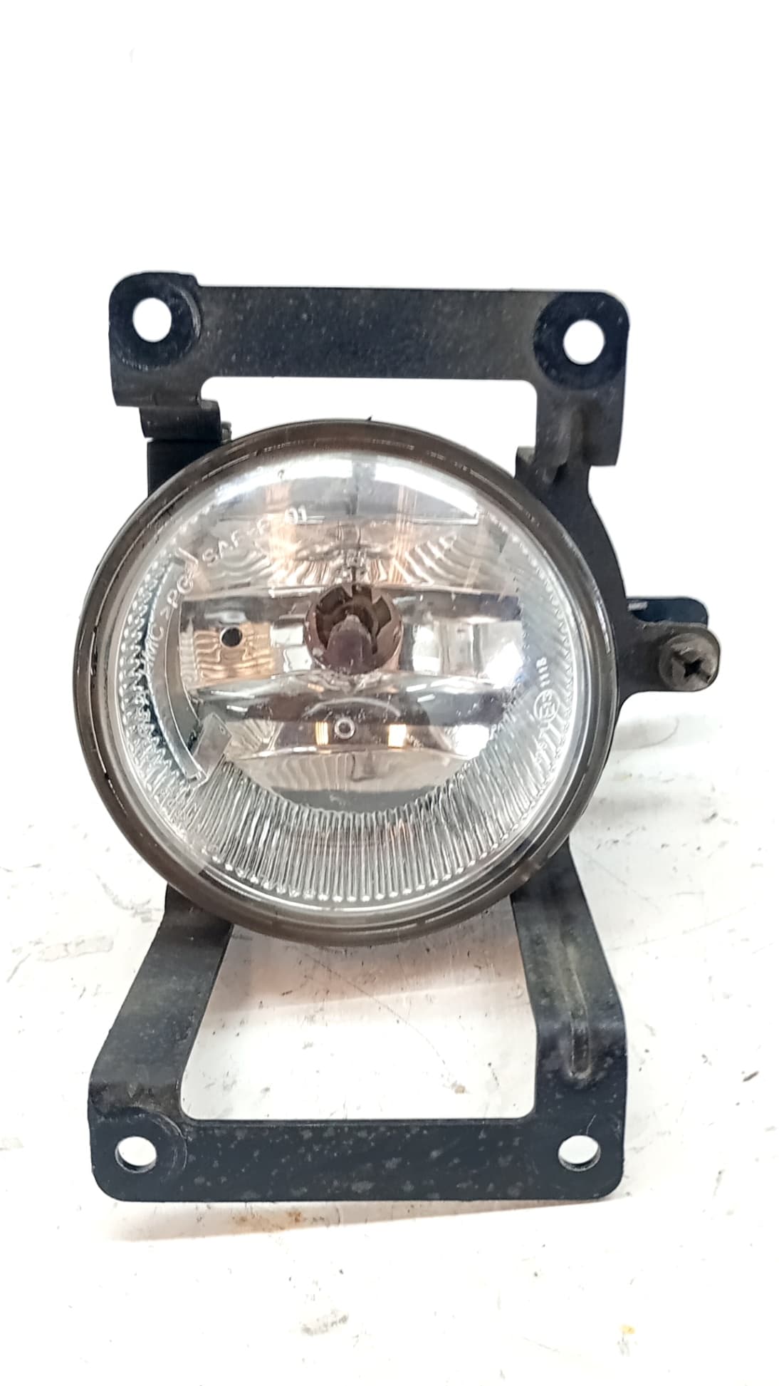 Faro antiniebla izquierdo HYUNDAI TUCSON (JM)
