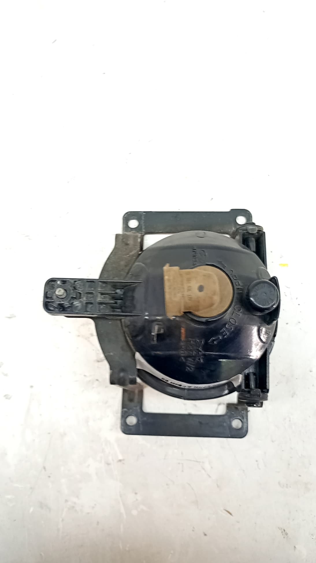 Faro antiniebla izquierdo HYUNDAI TUCSON (JM) 2