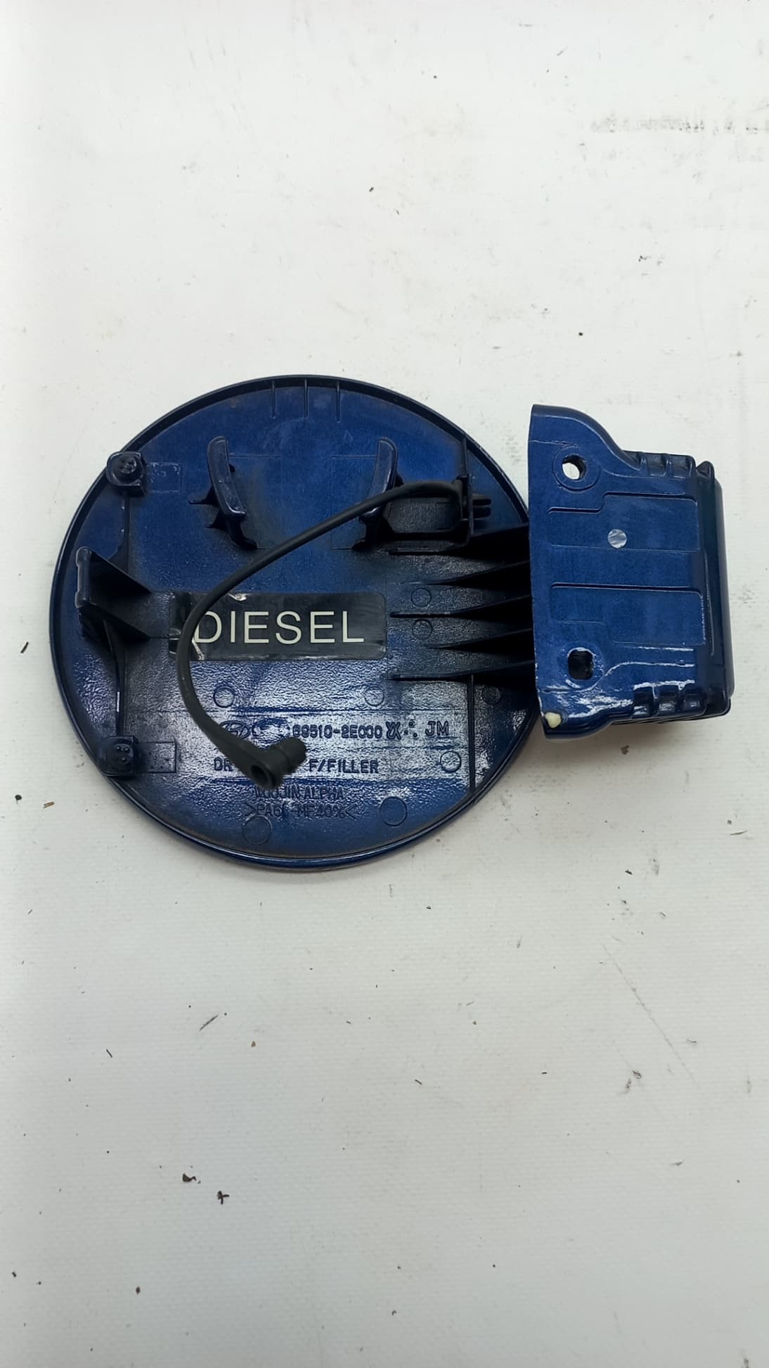 Tapa exterior combustible HYUNDAI TUCSON (JM) 2