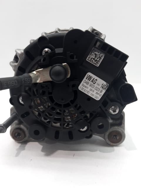Alternador VOLKSWAGEN POLO (6R1) 4