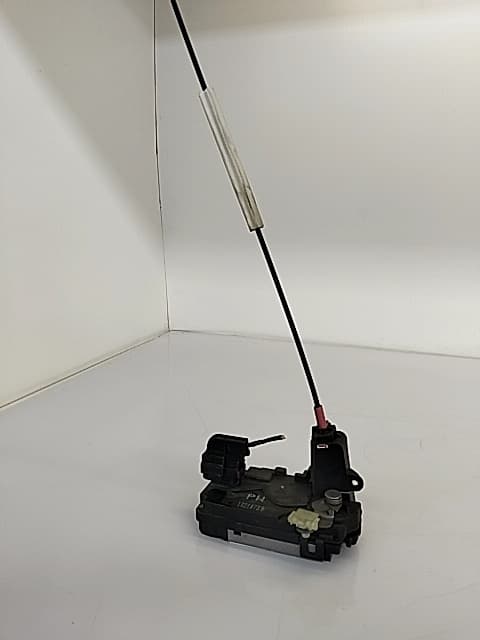 Cerradura puerta trasera derecha OPEL ZAFIRA B