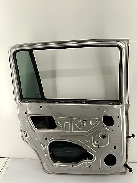 Puerta trasera izquierda OPEL ZAFIRA B 3
